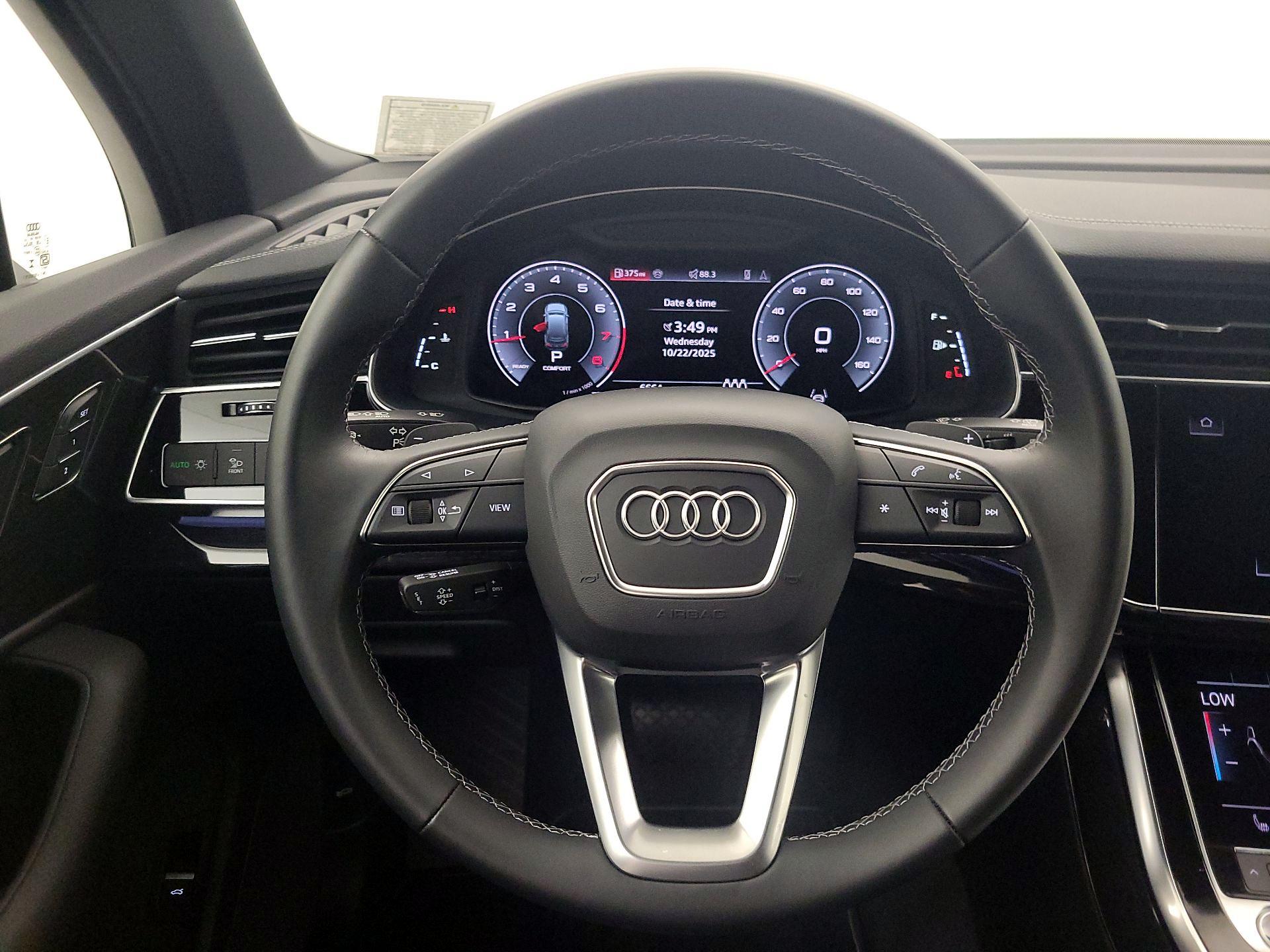 Thumbnail: 2025 Audi Q7 - 10