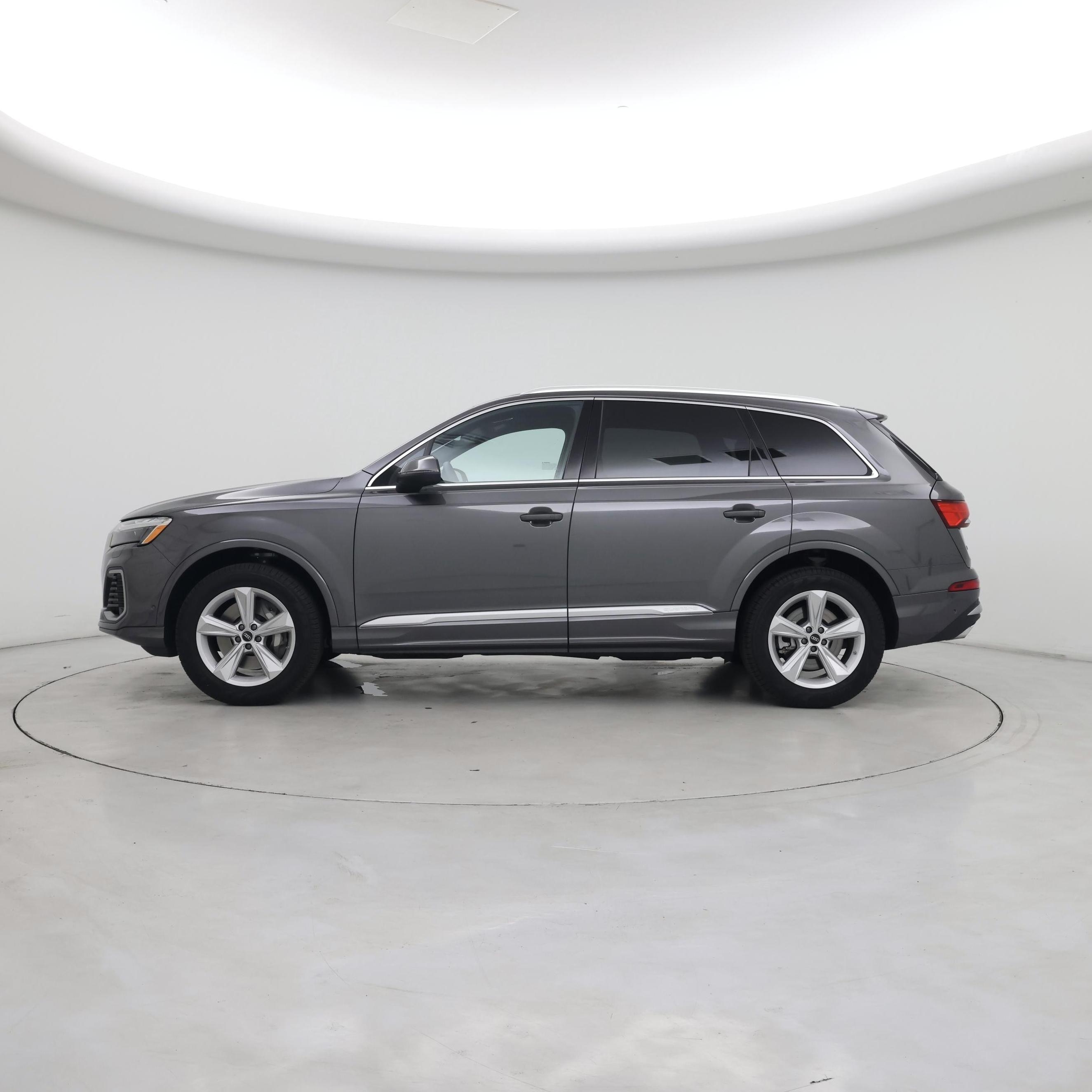 Thumbnail: 2025 Audi Q7 - 3