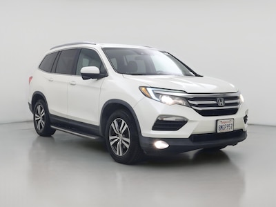 White 2016 Honda Pilot EX