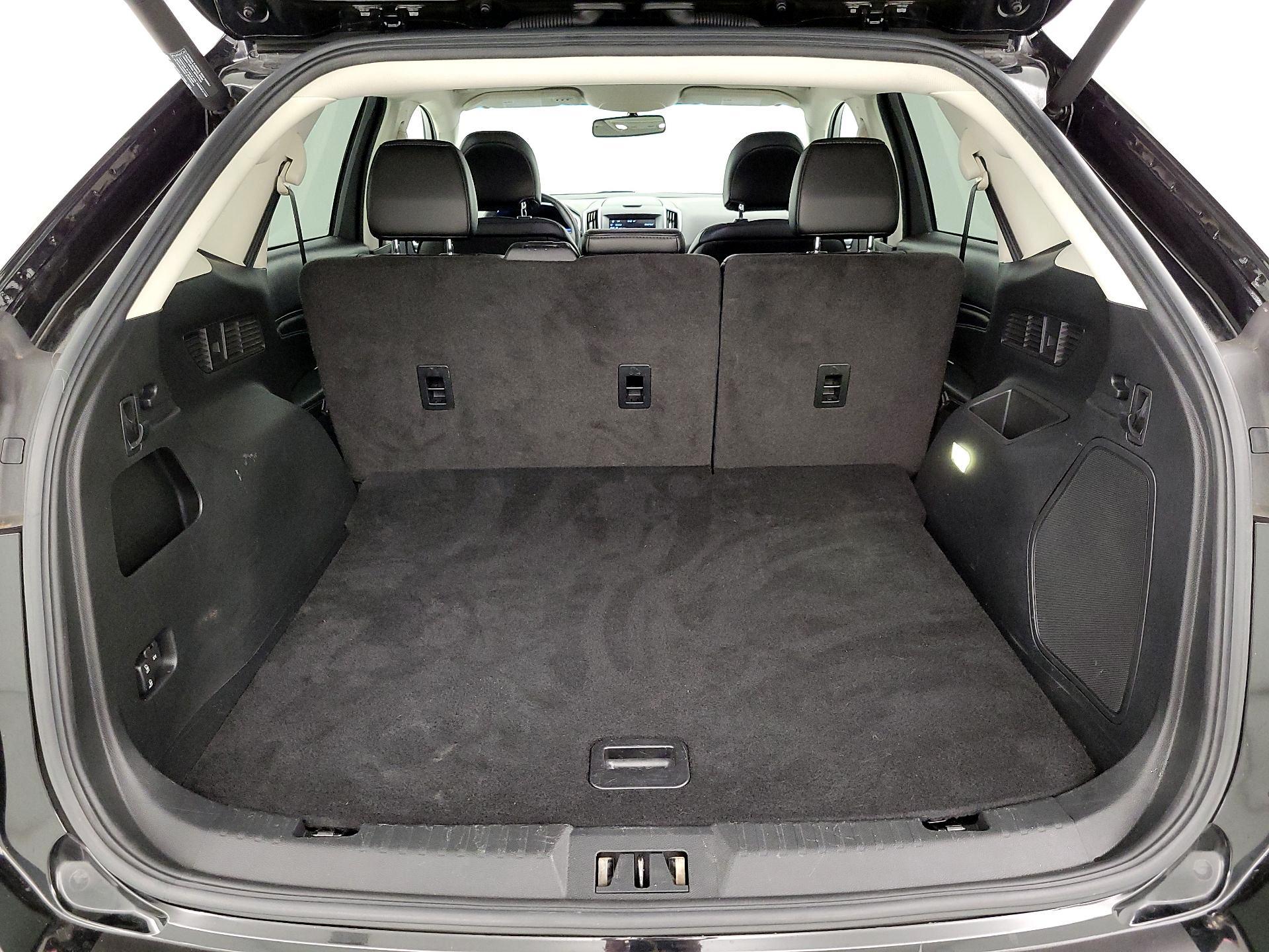 Thumbnail: 2016 Ford Edge - 20