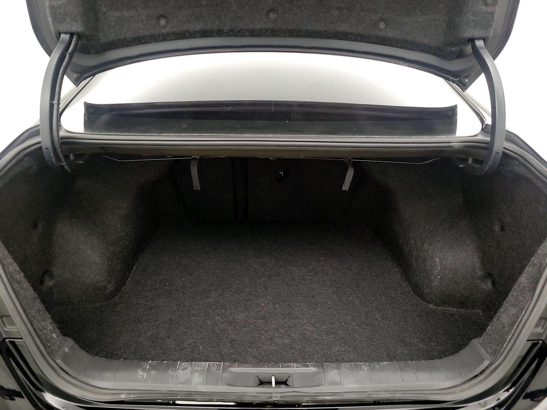 Thumbnail: 2017 Nissan Altima - 20