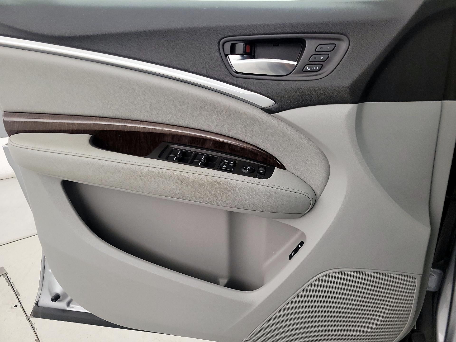 Thumbnail: 2020 Acura MDX - 12