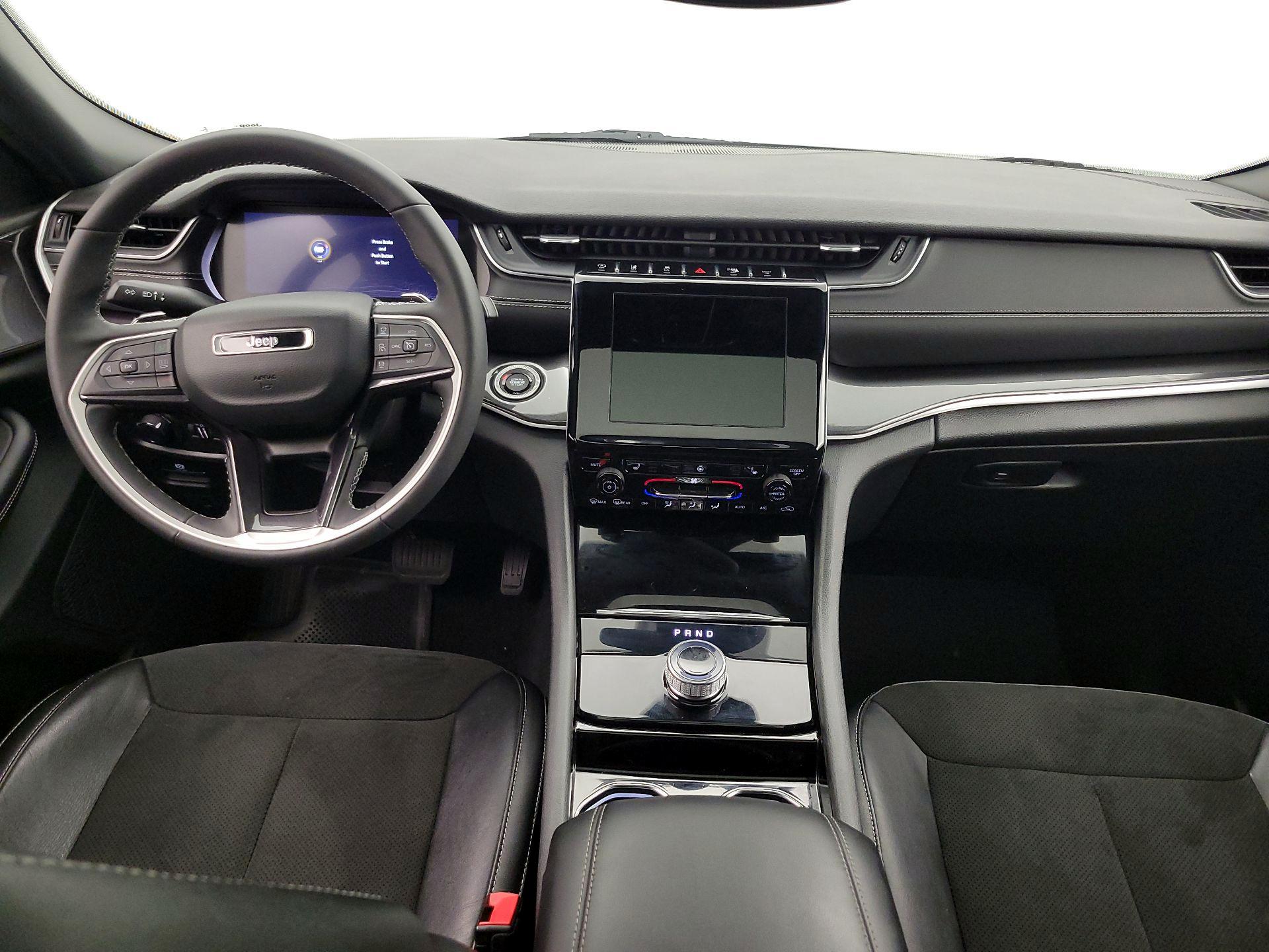 Thumbnail: 2023 Jeep Grand Cherokee - 9