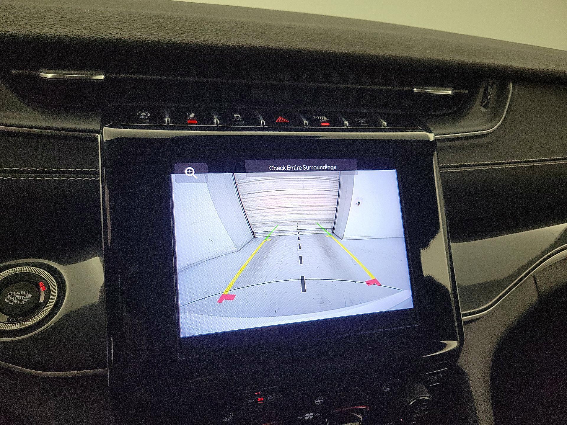 Thumbnail: 2023 Jeep Grand Cherokee - 14