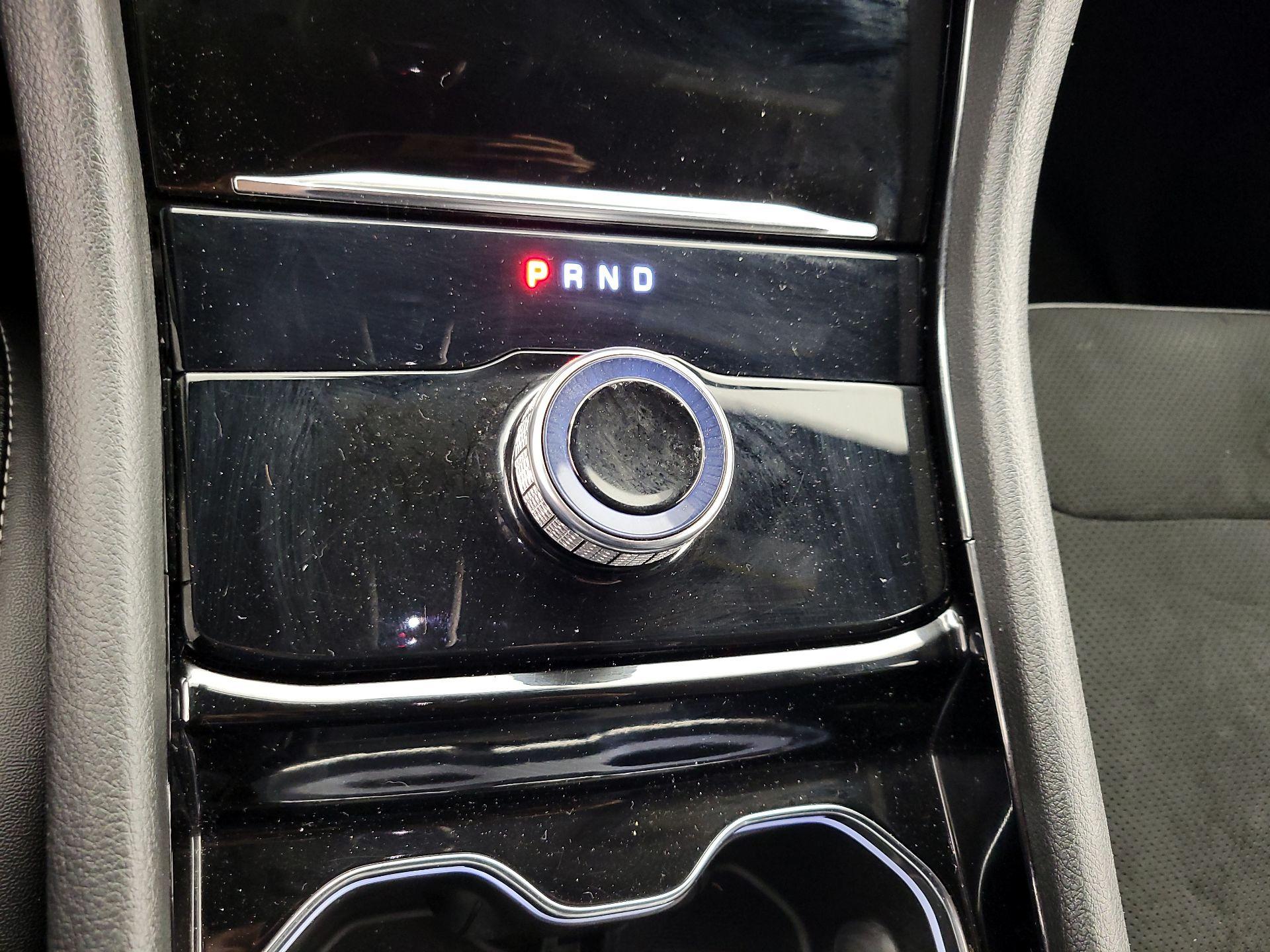 Thumbnail: 2023 Jeep Grand Cherokee - 17