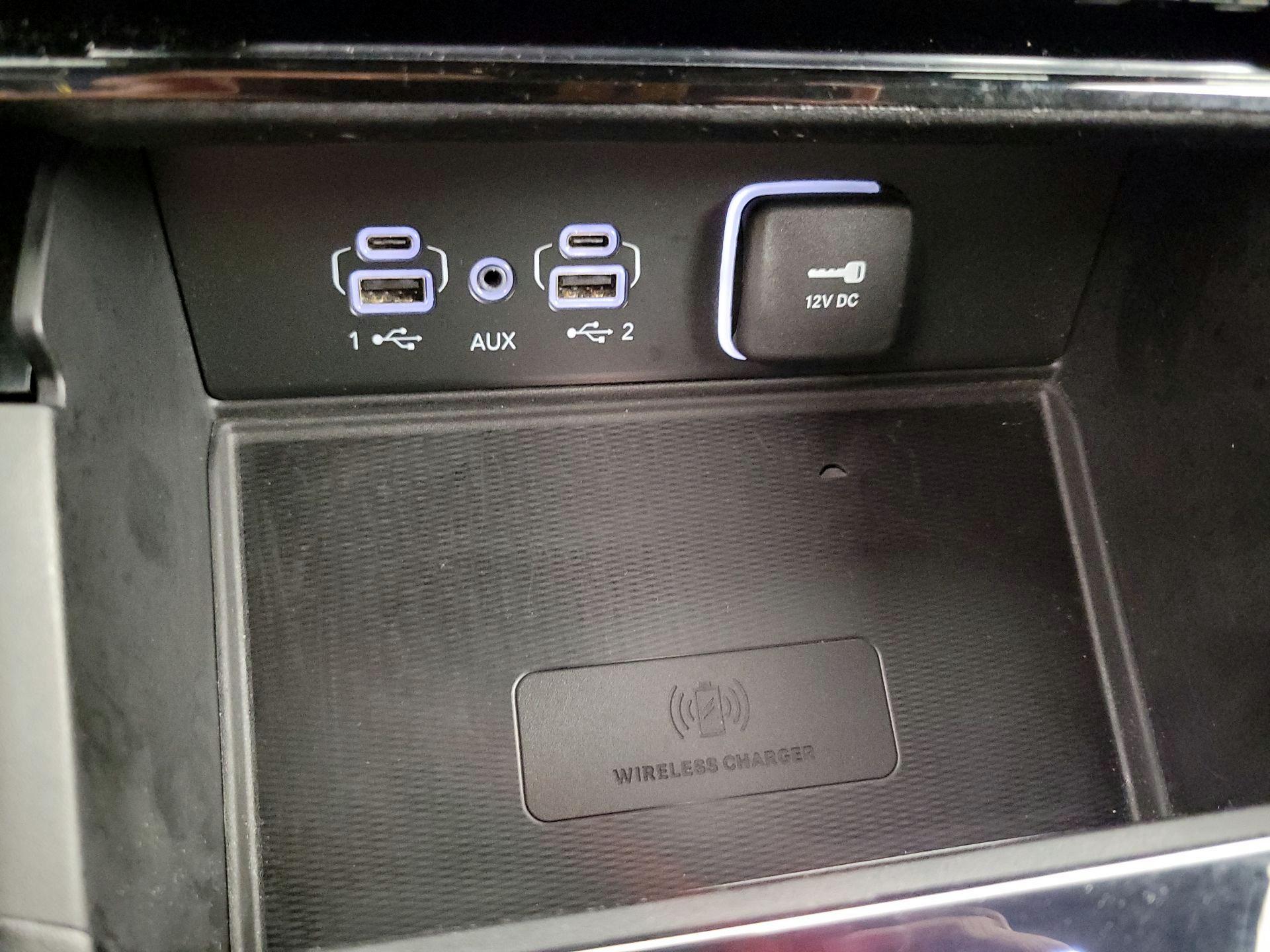 Thumbnail: 2023 Jeep Grand Cherokee - 18