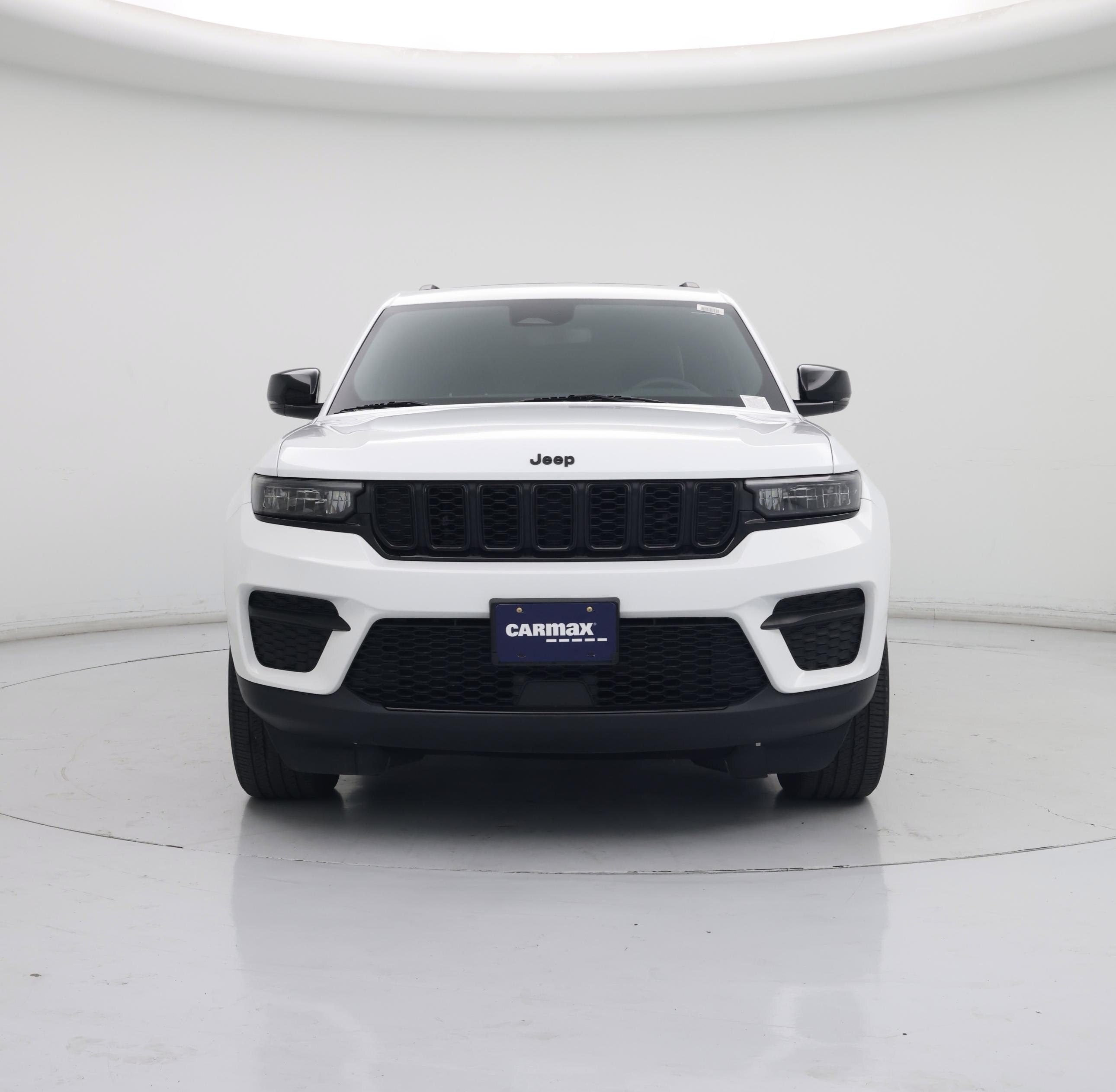 Thumbnail: 2023 Jeep Grand Cherokee - 5