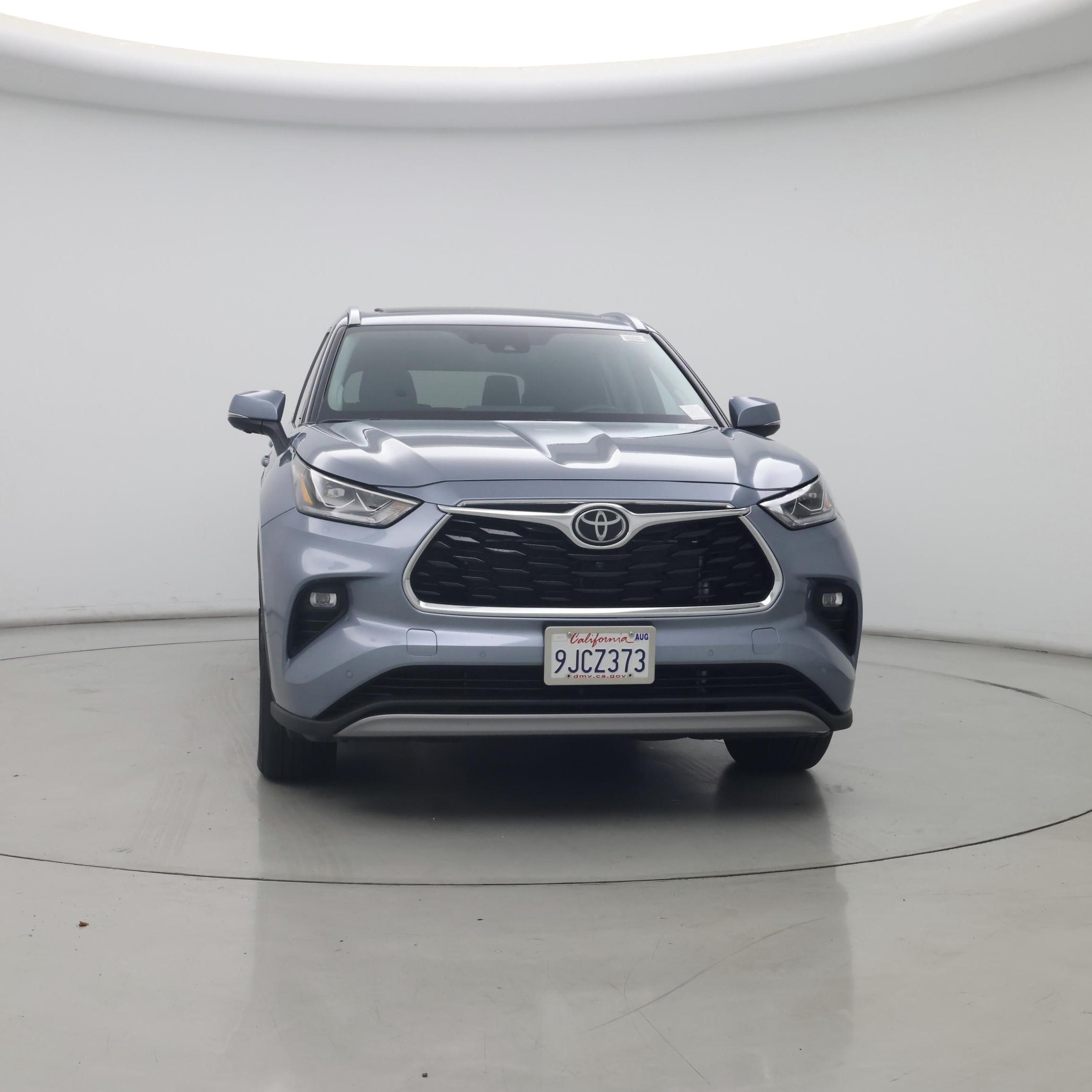 Thumbnail: 2023 Toyota Highlander - 5