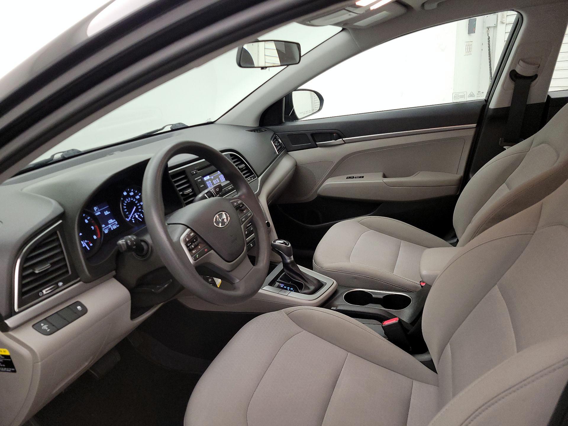 Thumbnail: 2018 Hyundai Elantra - 11