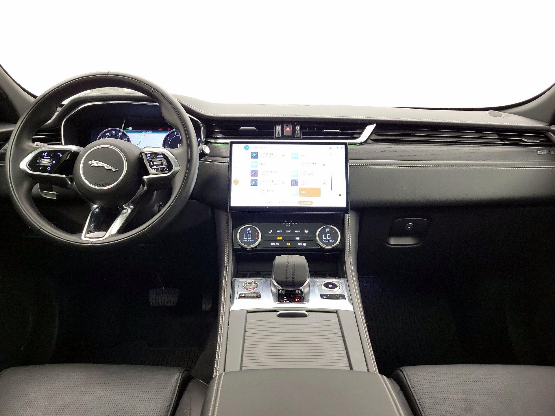 Thumbnail: 2024 Jaguar F-Pace - 9