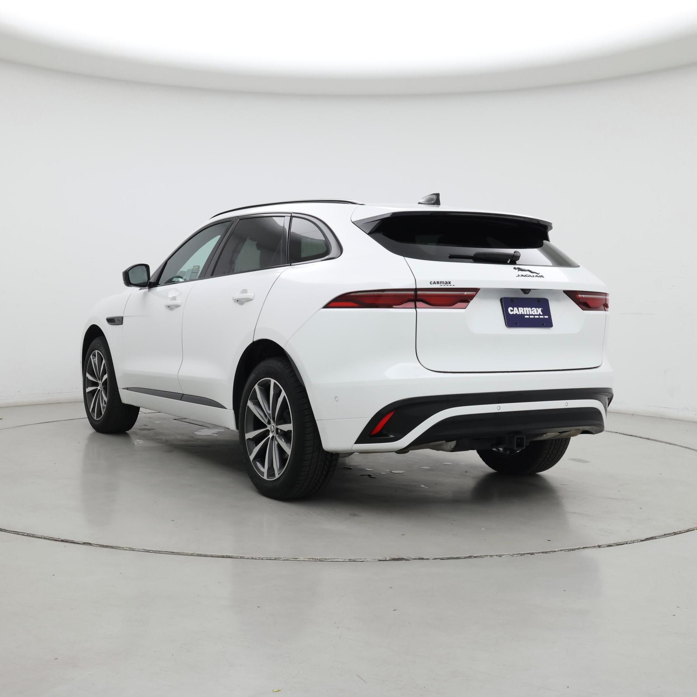 Thumbnail: 2024 Jaguar F-Pace - 2