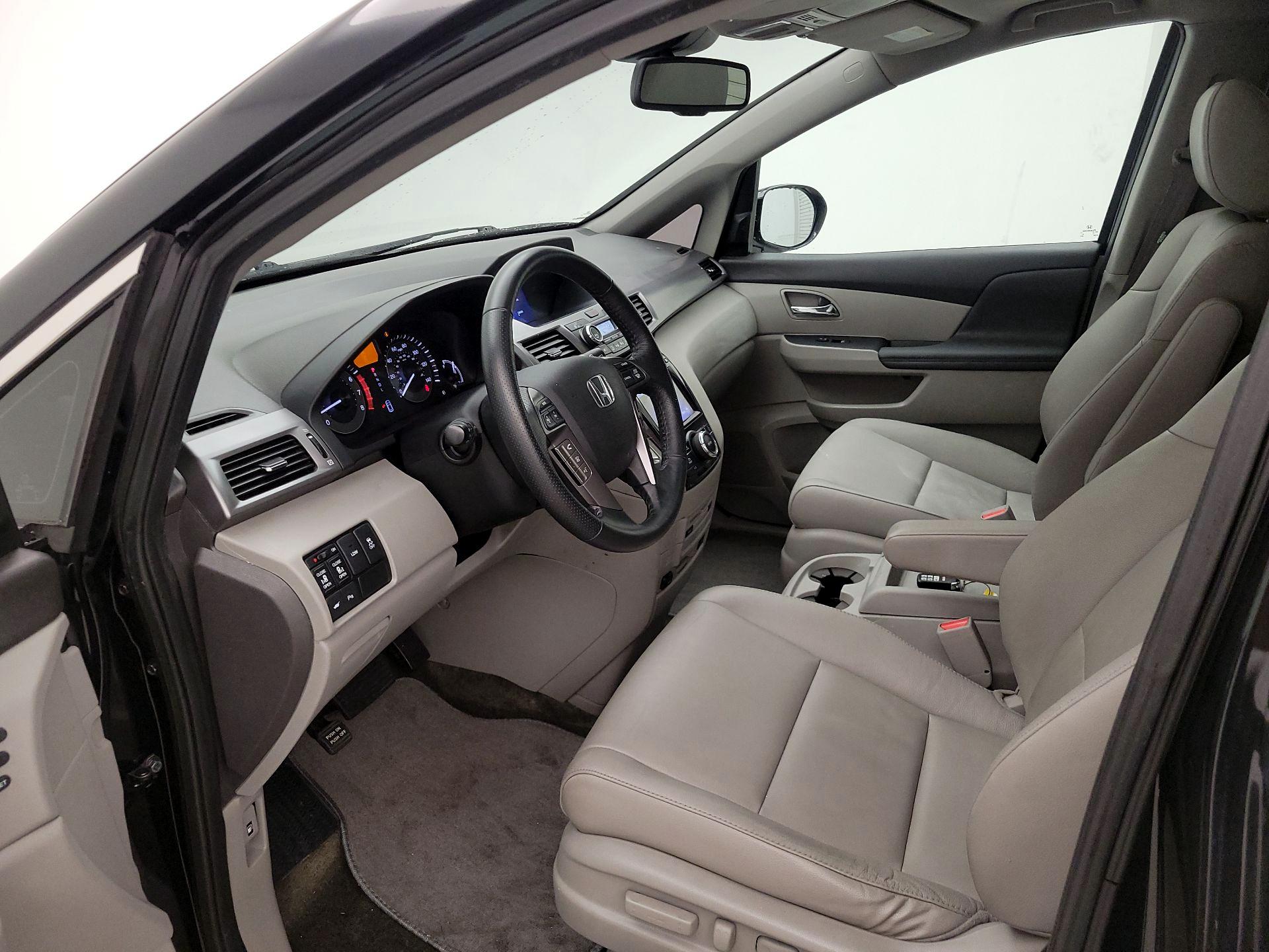 Thumbnail: 2014 Honda Odyssey - 11