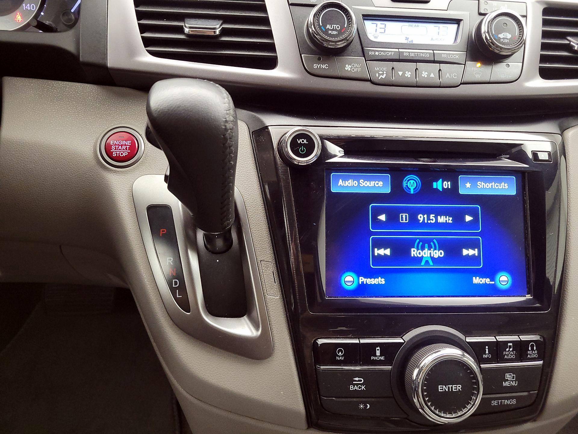 Thumbnail: 2014 Honda Odyssey - 18