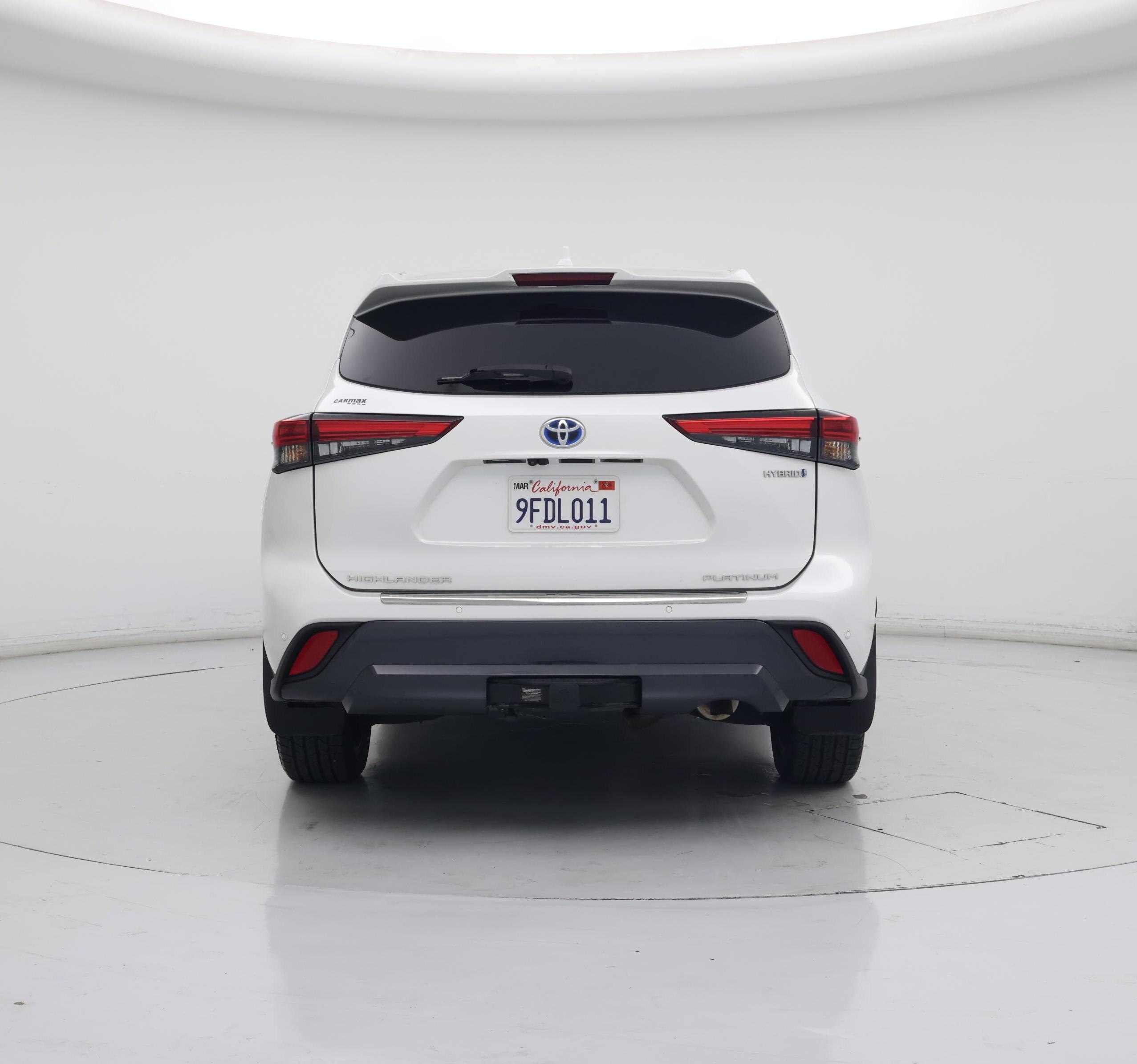 Thumbnail: 2023 Toyota Highlander - 6