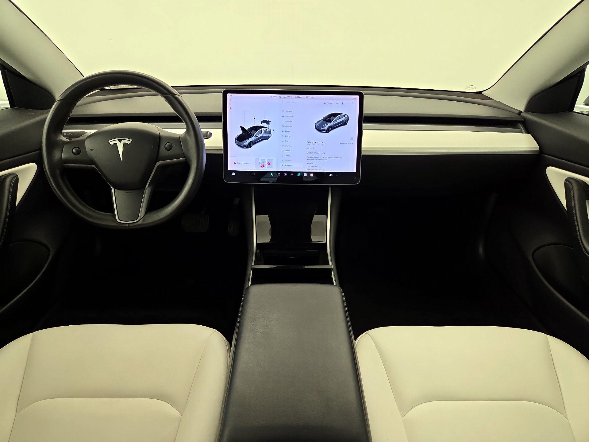 Thumbnail: 2020 Tesla Model 3 - 9