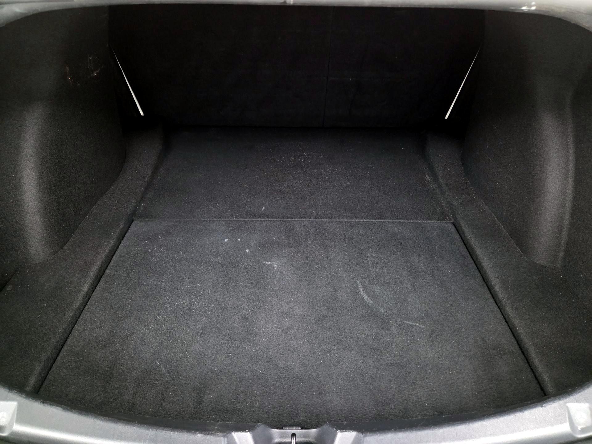 Thumbnail: 2020 Tesla Model 3 - 19