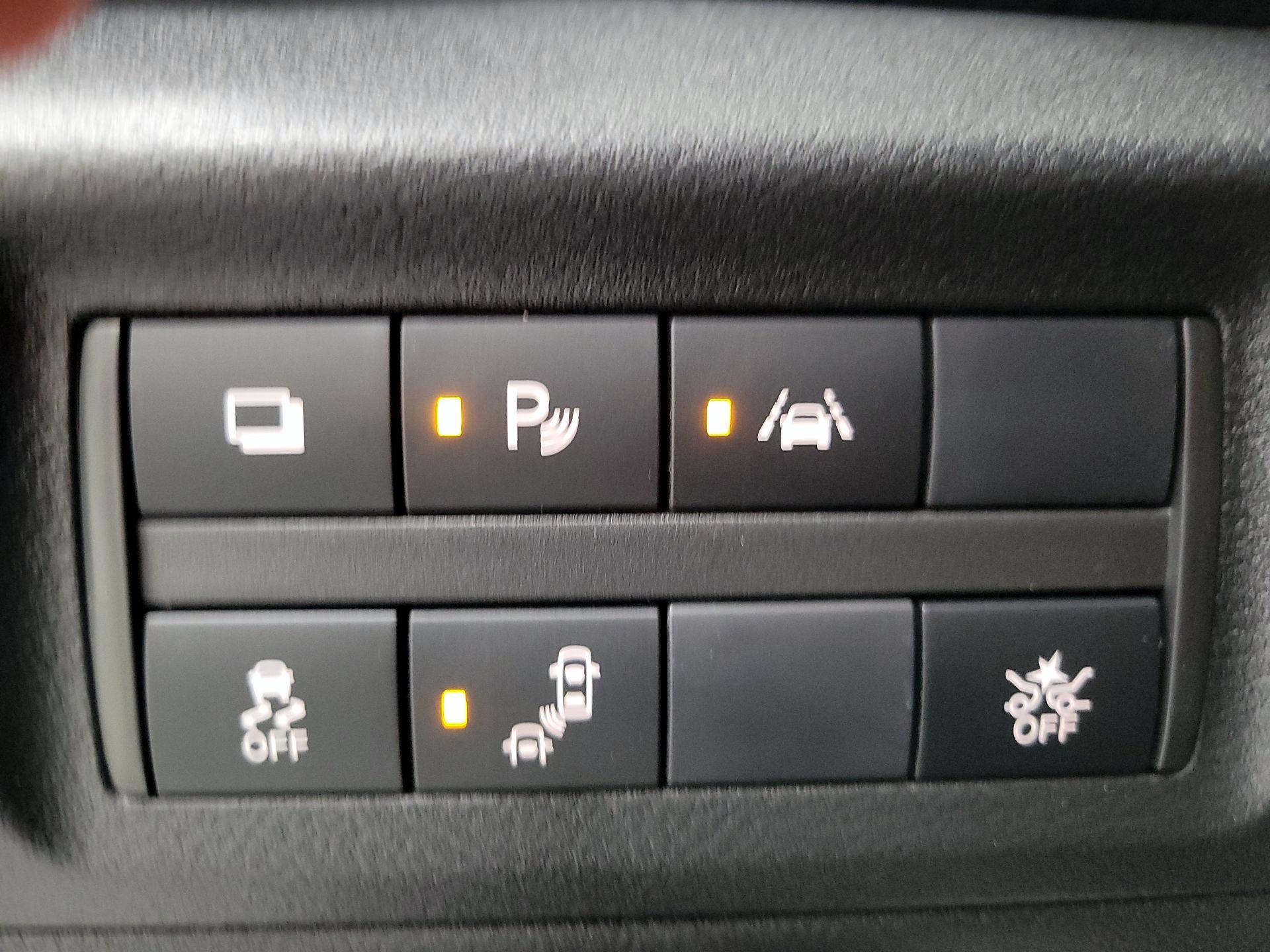 Thumbnail: 2024 Nissan Kicks - 13