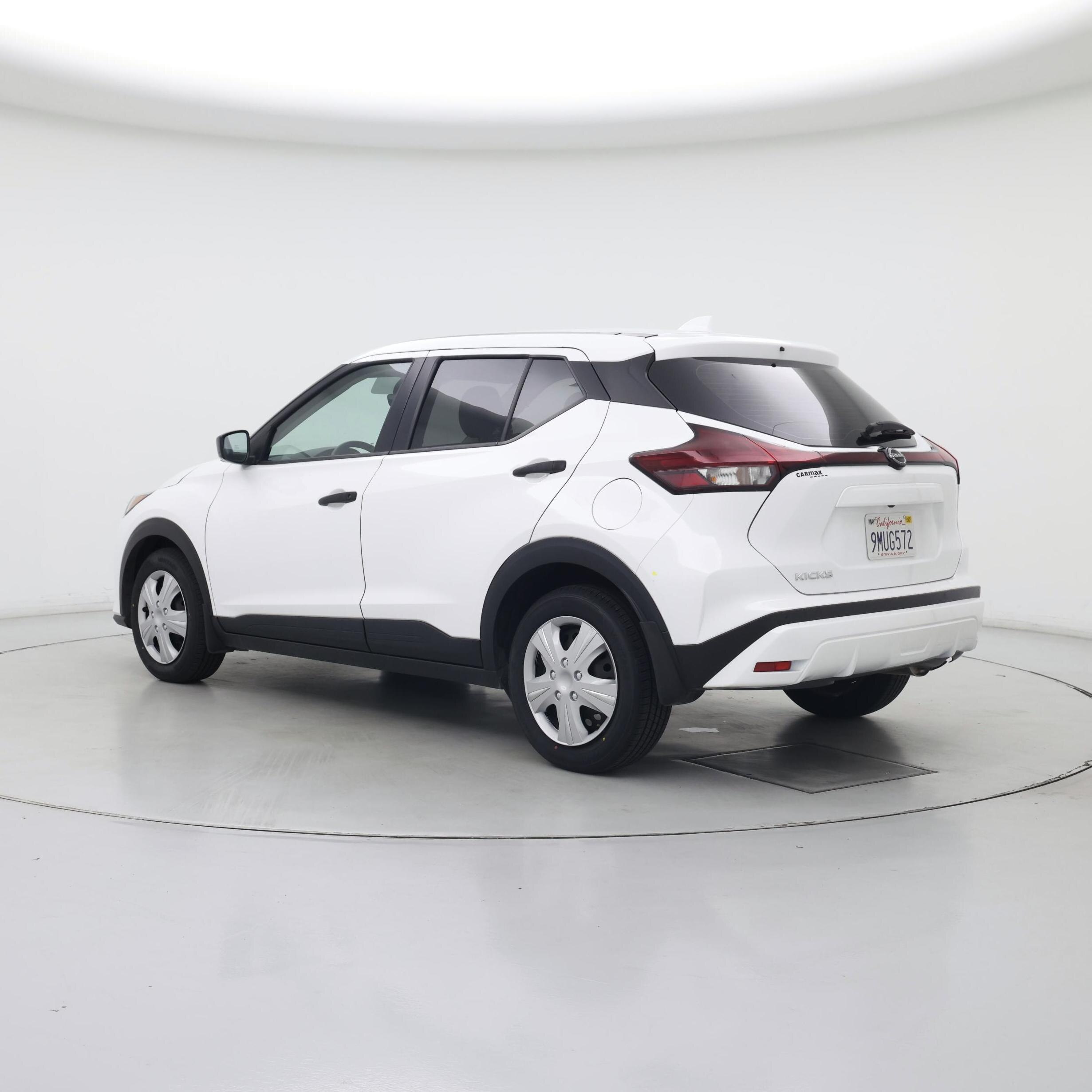 Thumbnail: 2024 Nissan Kicks - 2