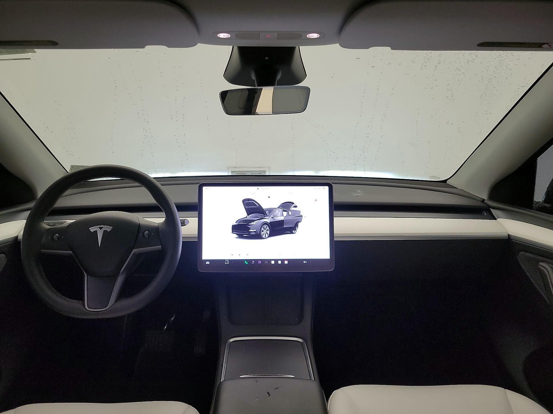 Thumbnail: 2023 Tesla Model Y - 9