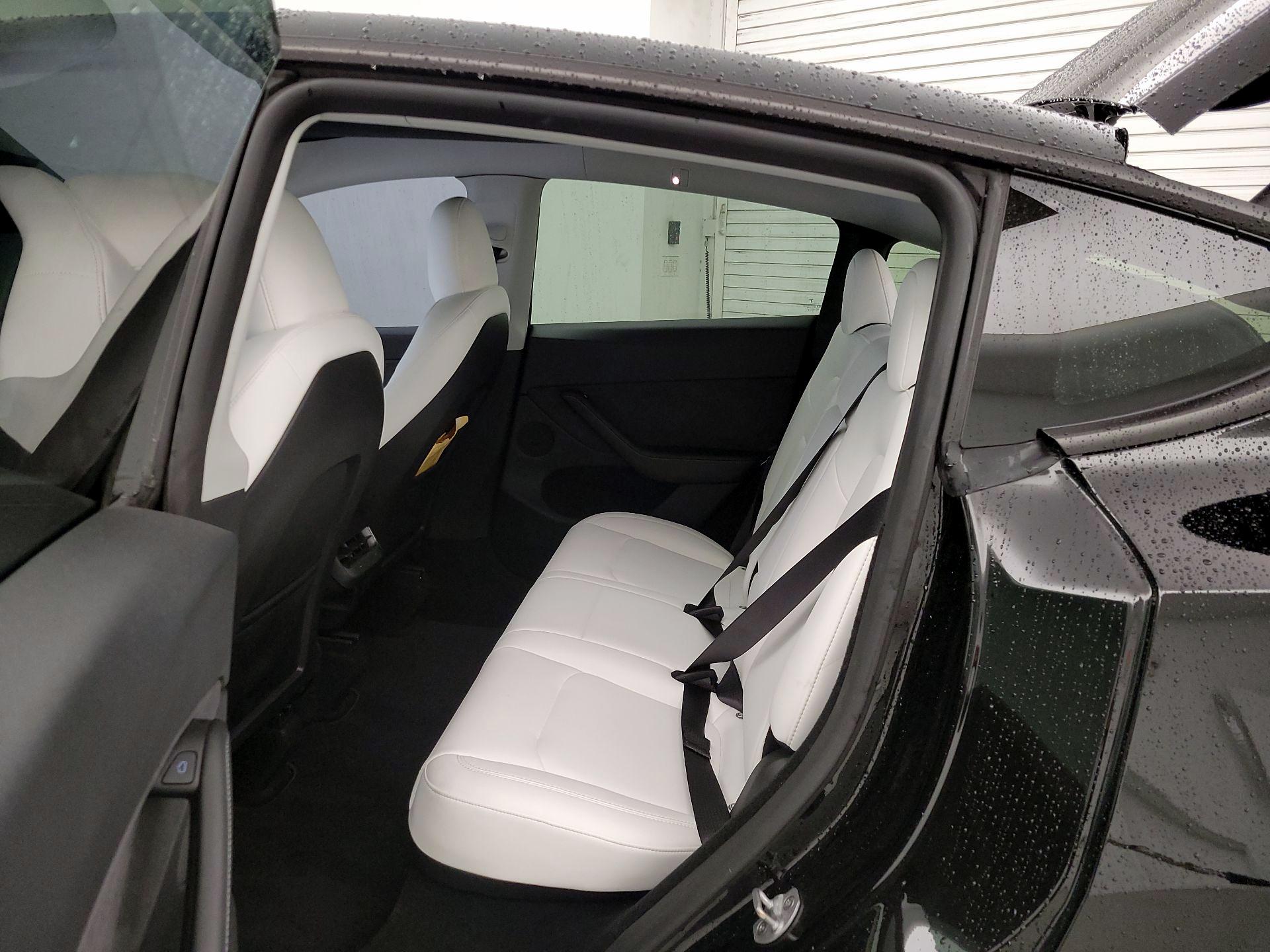 Thumbnail: 2023 Tesla Model Y - 20