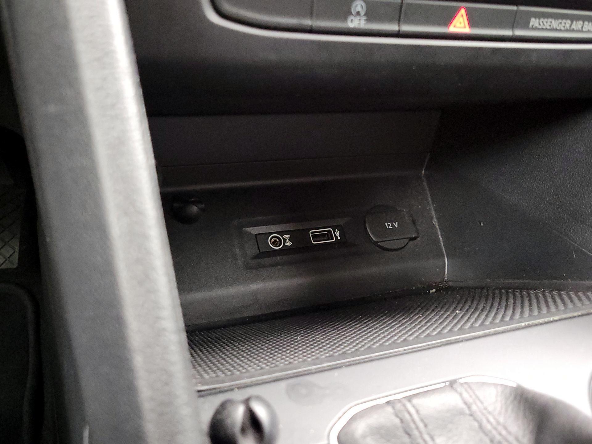 Thumbnail: 2019 Volkswagen Atlas - 17