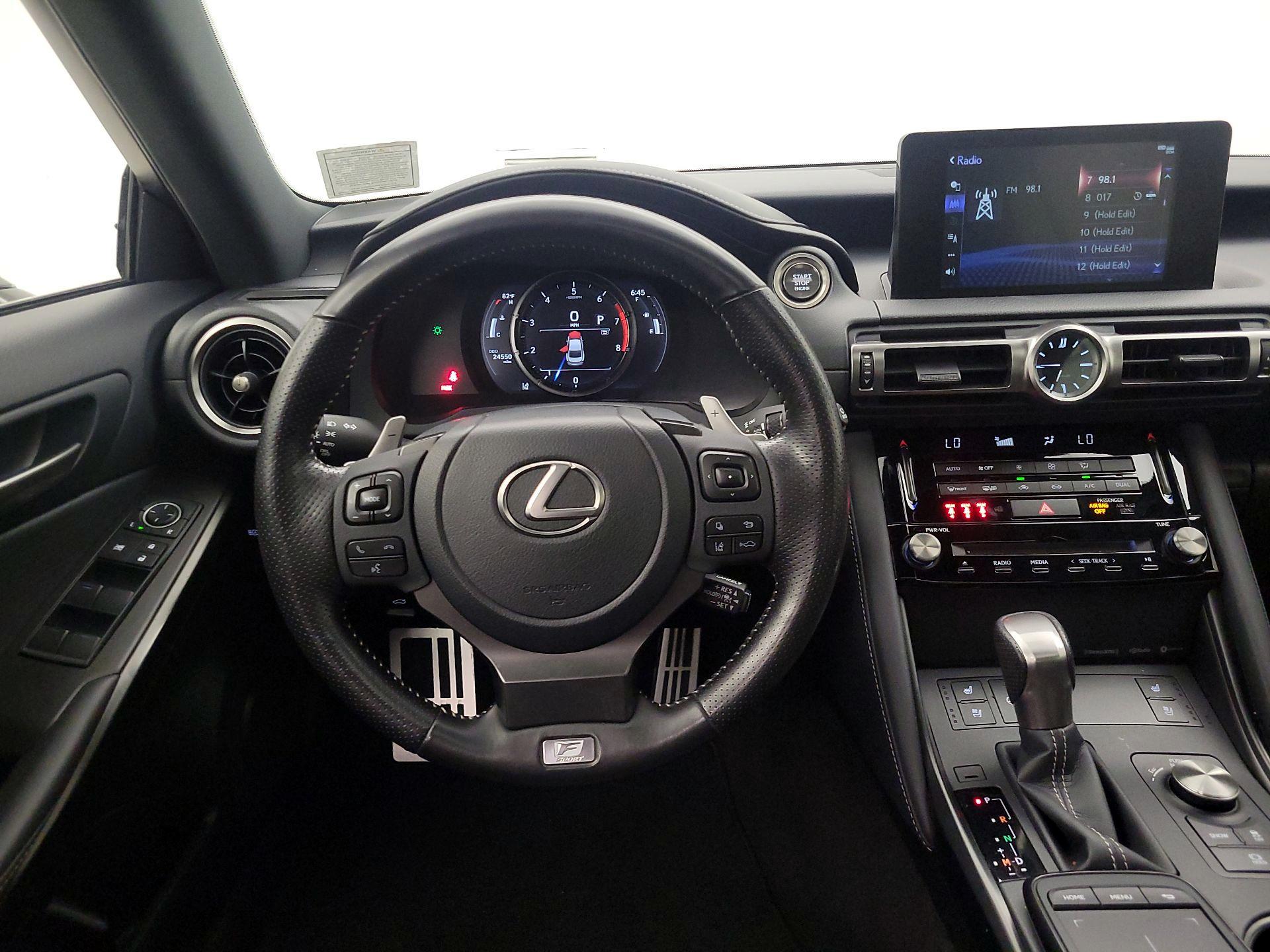 Thumbnail: 2022 Lexus IS - 10