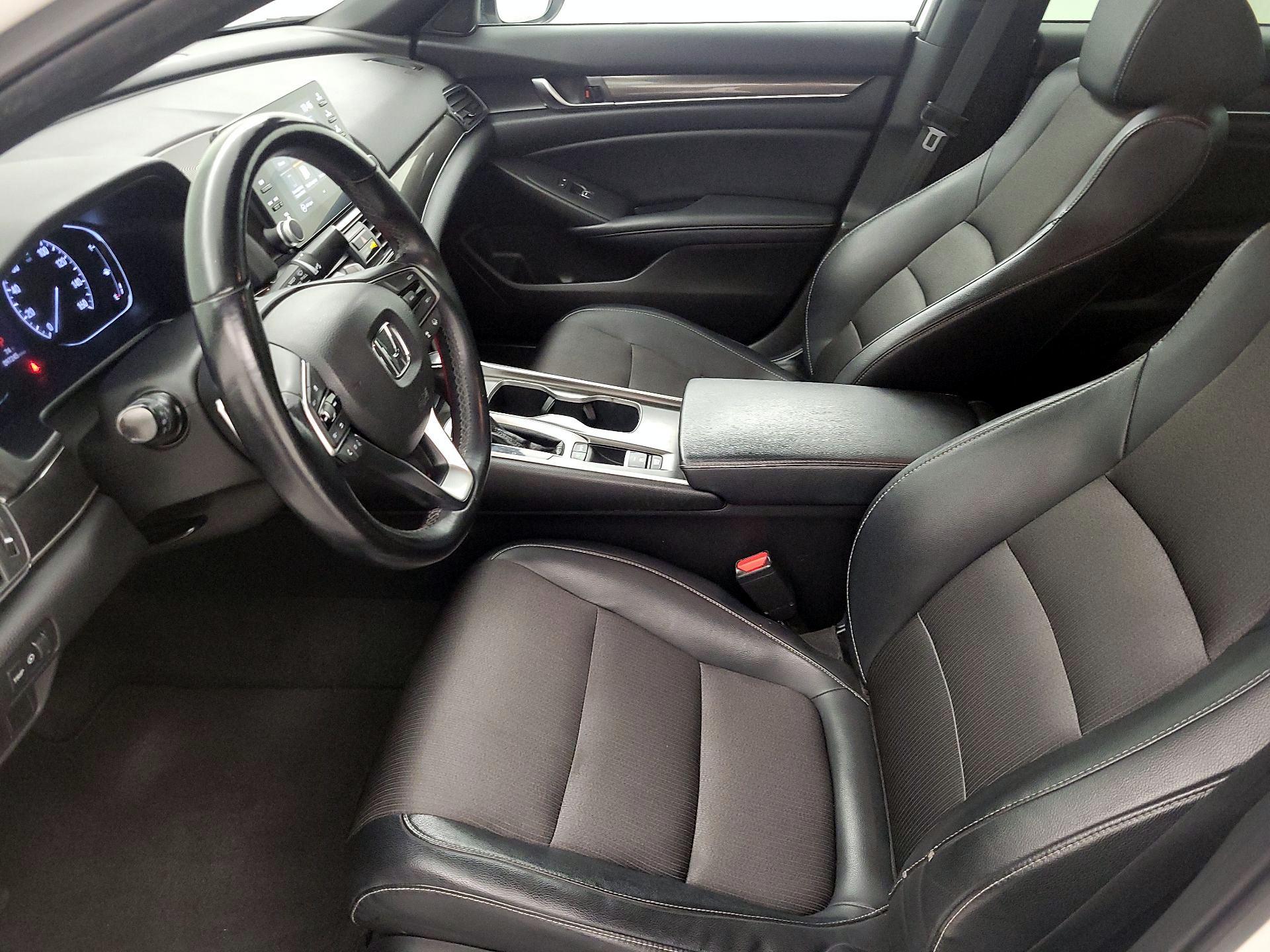 Thumbnail: 2018 Honda Accord - 11