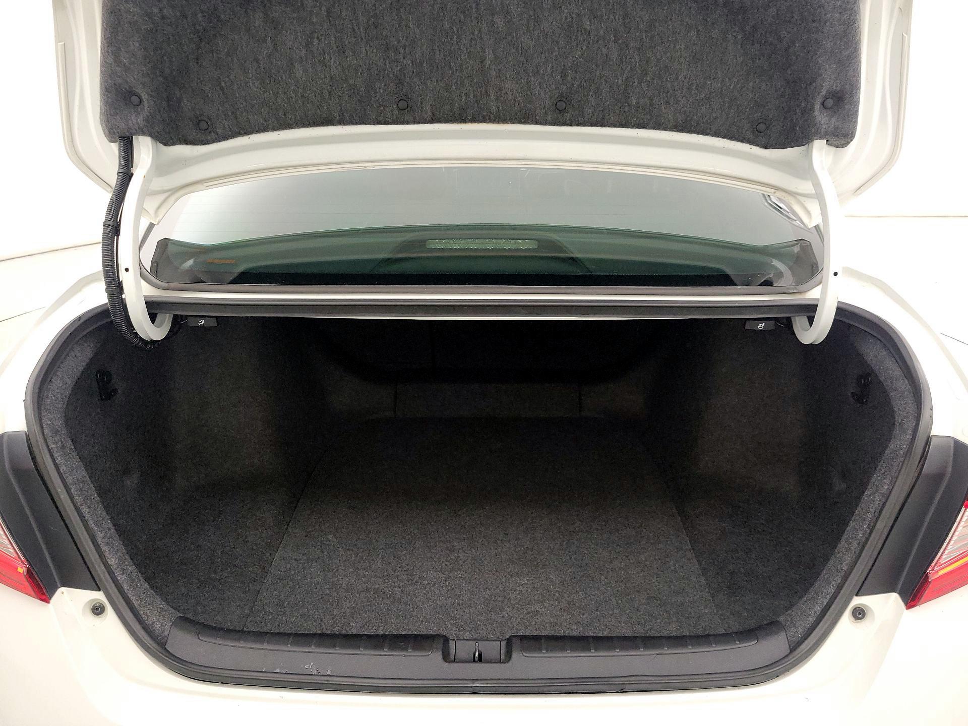 Thumbnail: 2018 Honda Accord - 20