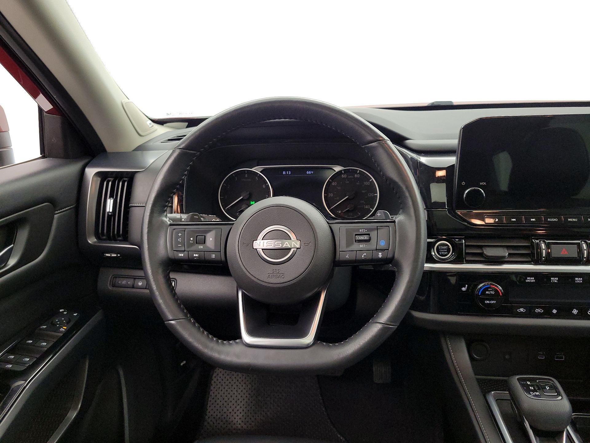 Thumbnail: 2022 Nissan Pathfinder - 10