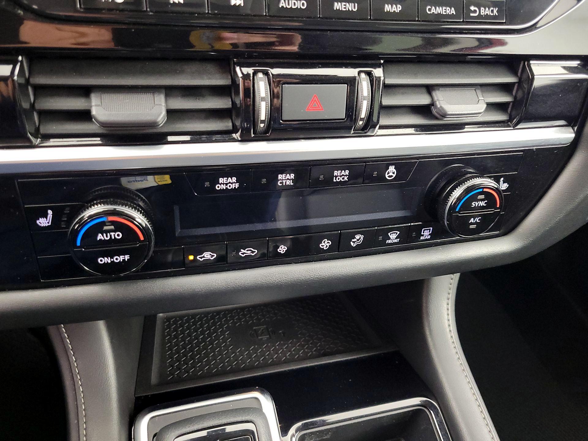 Thumbnail: 2022 Nissan Pathfinder - 17