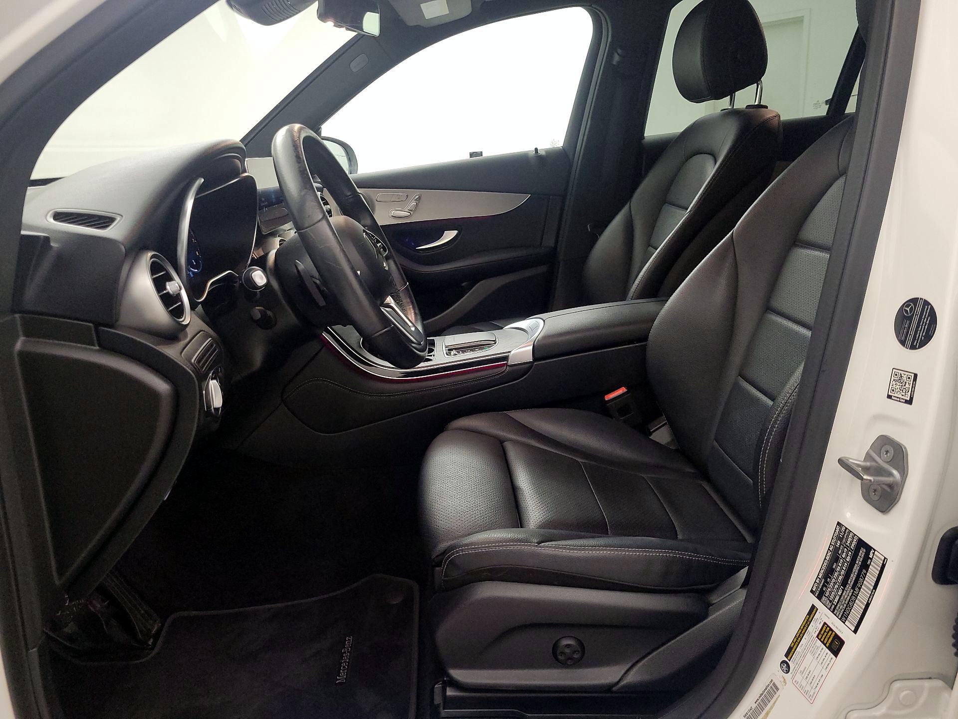 Thumbnail: 2021 Mercedes-Benz GLC - 11