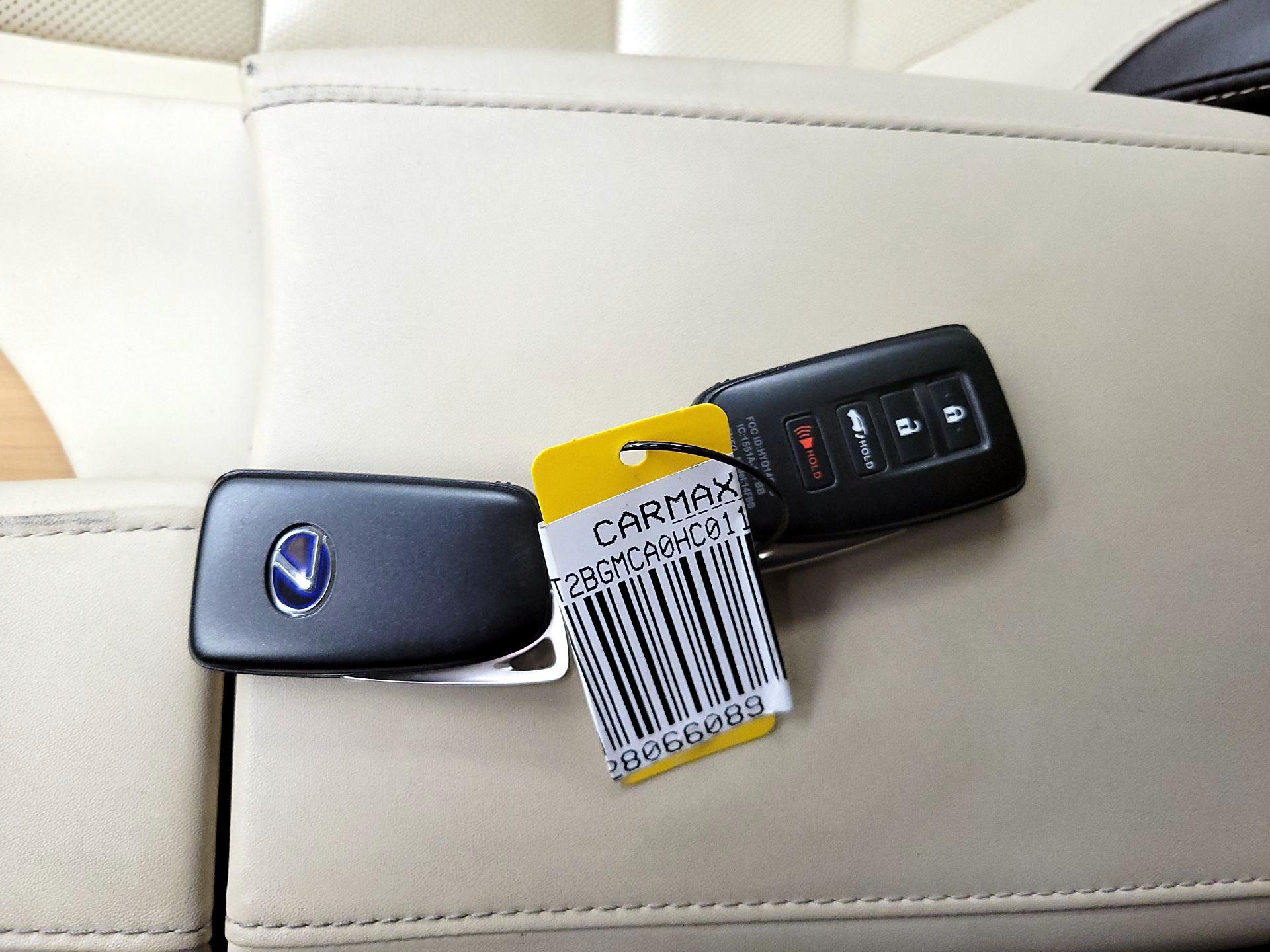 Thumbnail: 2017 Lexus RX - 20