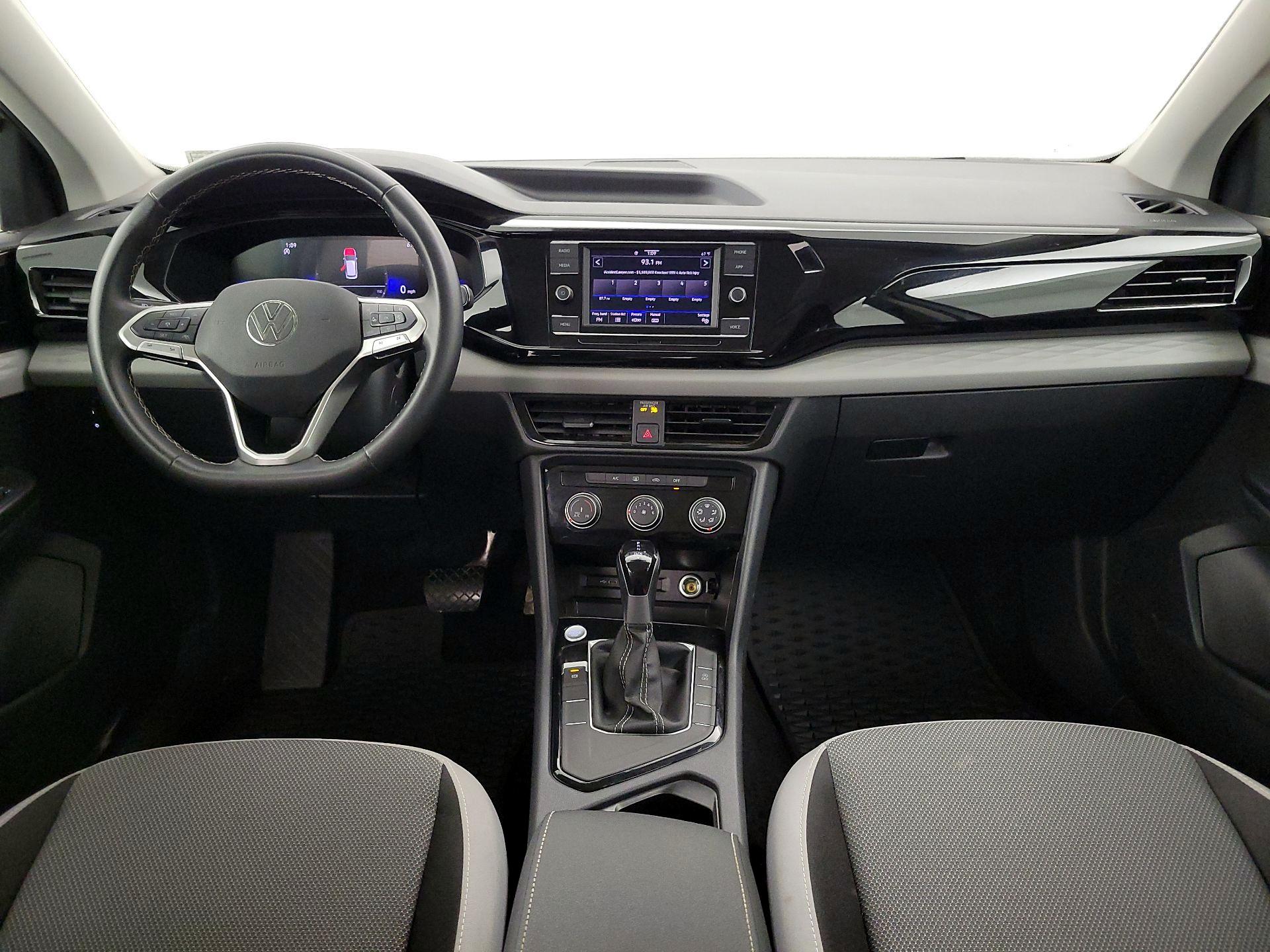 Thumbnail: 2024 Volkswagen Taos - 9