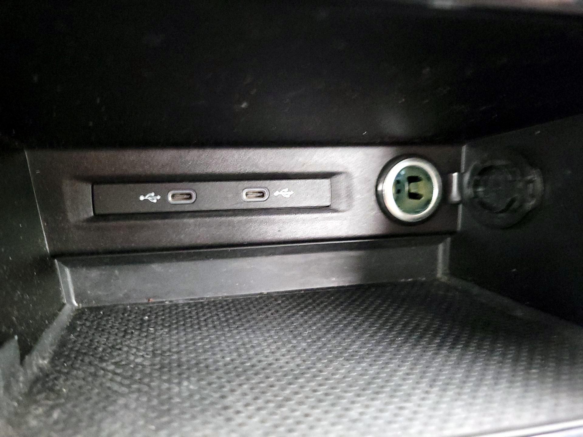 Thumbnail: 2024 Volkswagen Taos - 18