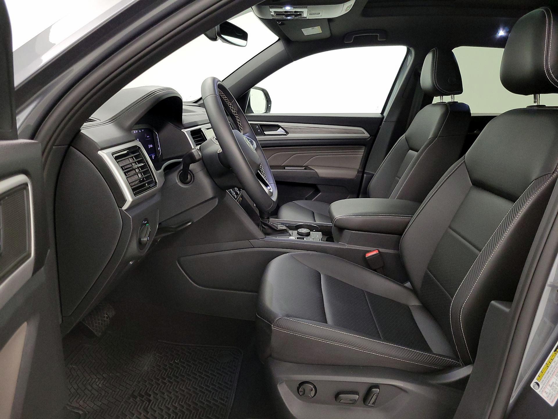 Thumbnail: 2023 Volkswagen Atlas - 11