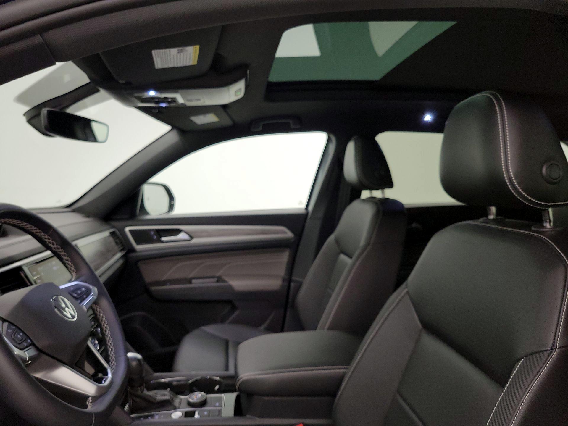 Thumbnail: 2023 Volkswagen Atlas - 19