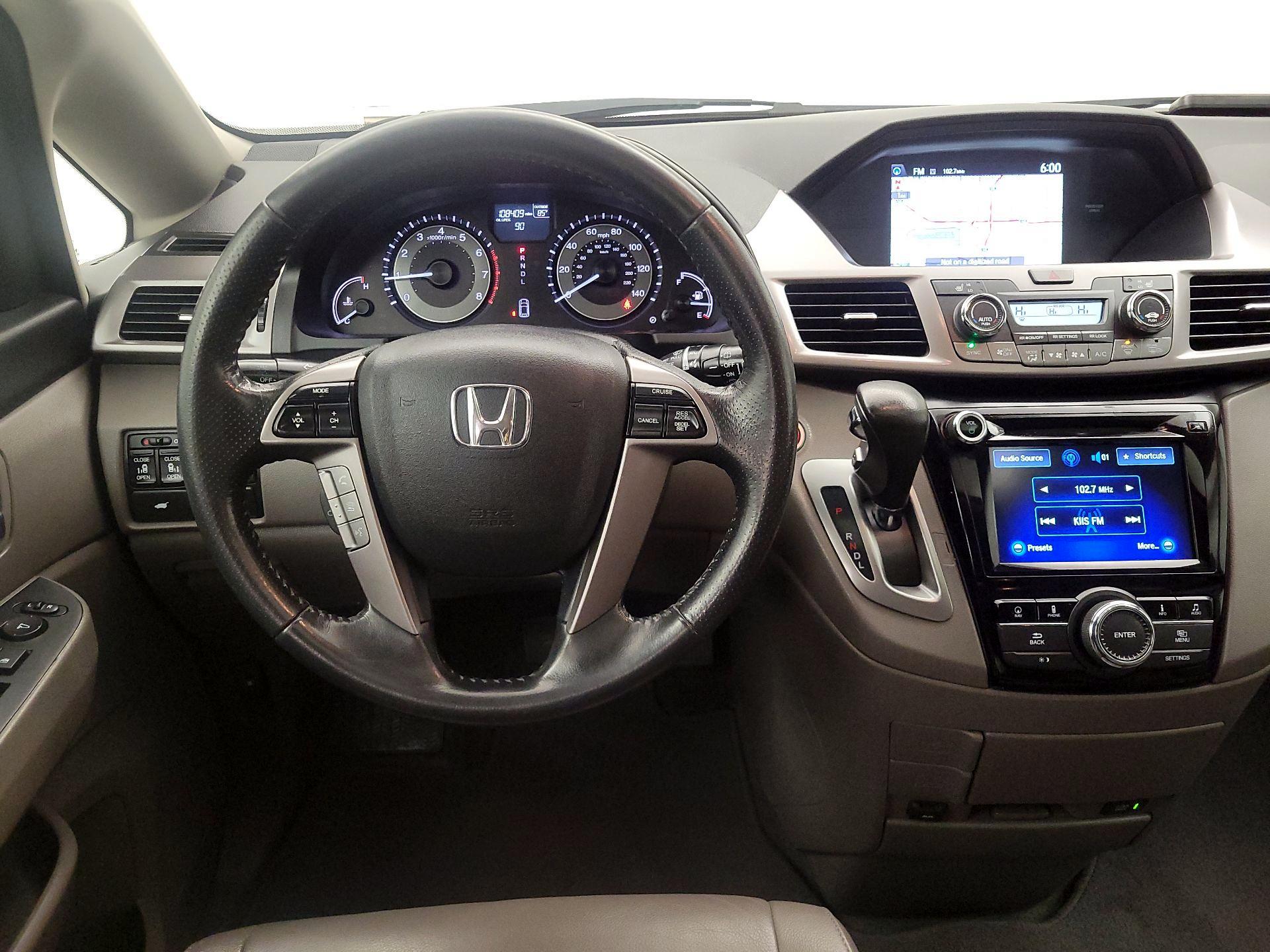 Thumbnail: 2017 Honda Odyssey - 10