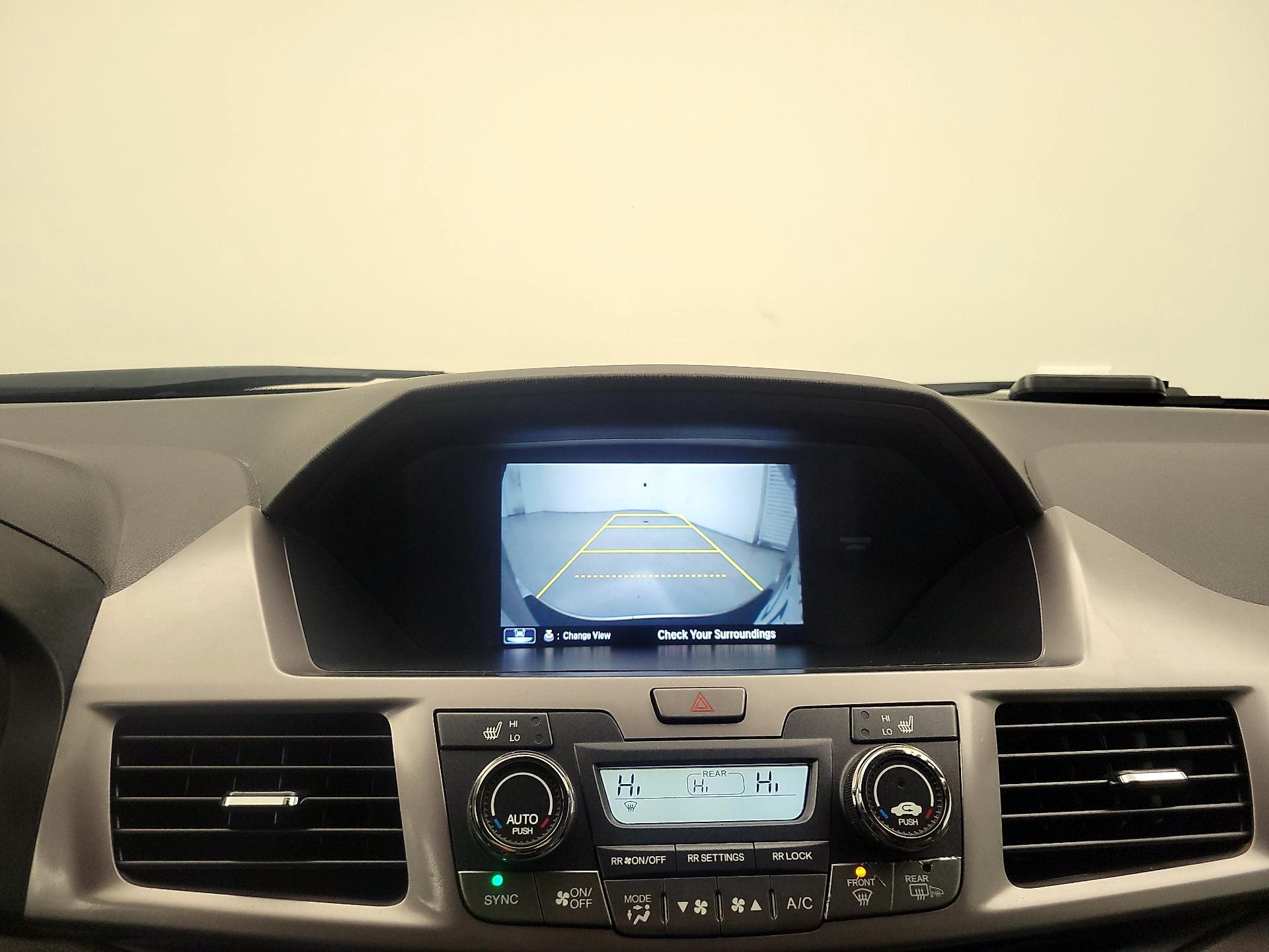 Thumbnail: 2017 Honda Odyssey - 15