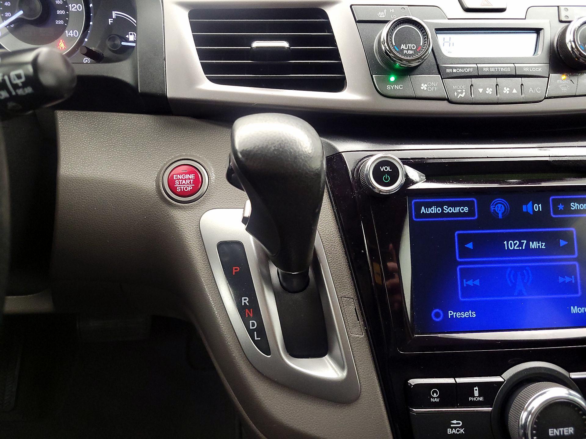 Thumbnail: 2017 Honda Odyssey - 18