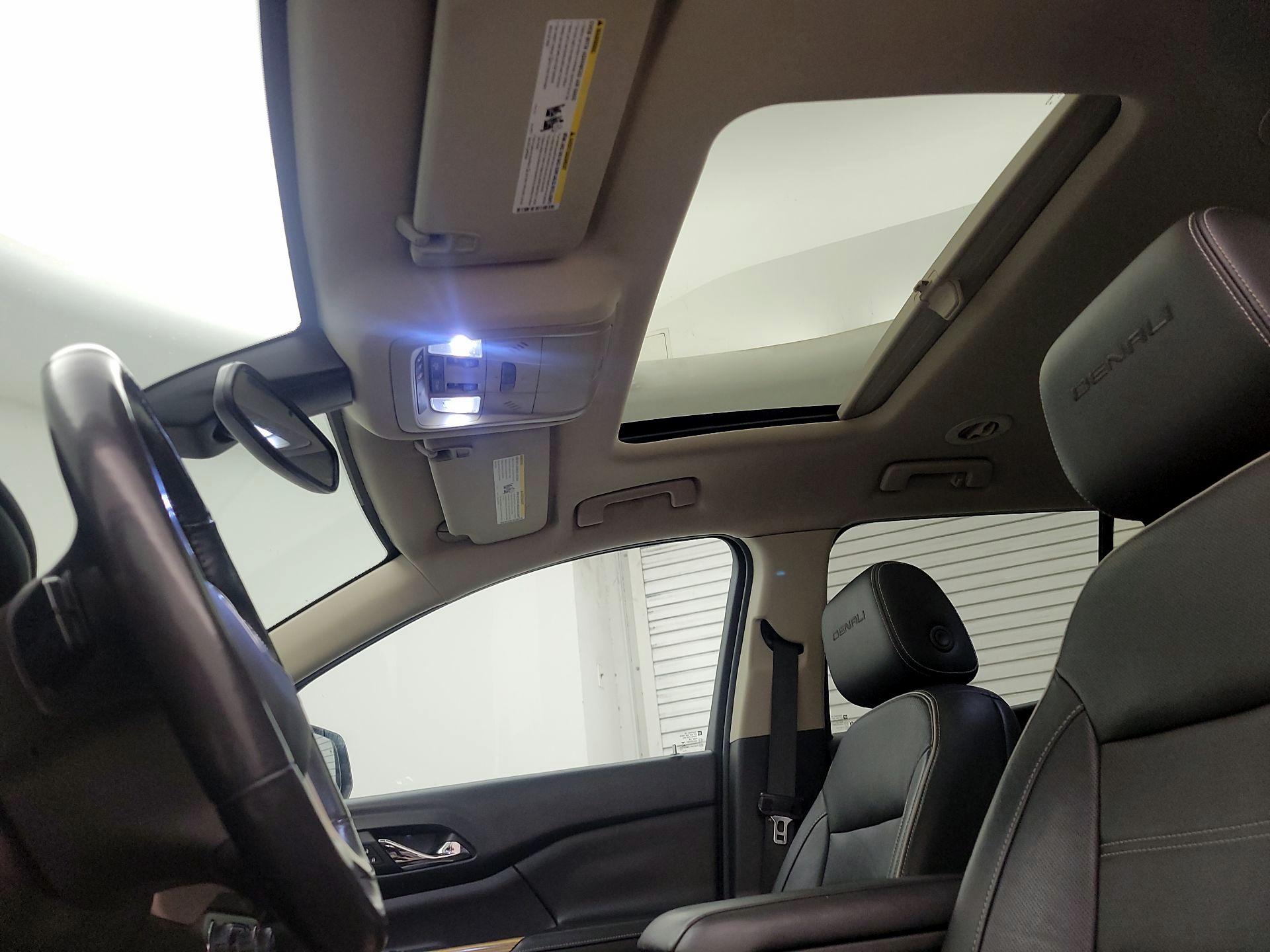 Thumbnail: 2018 GMC Acadia - 20