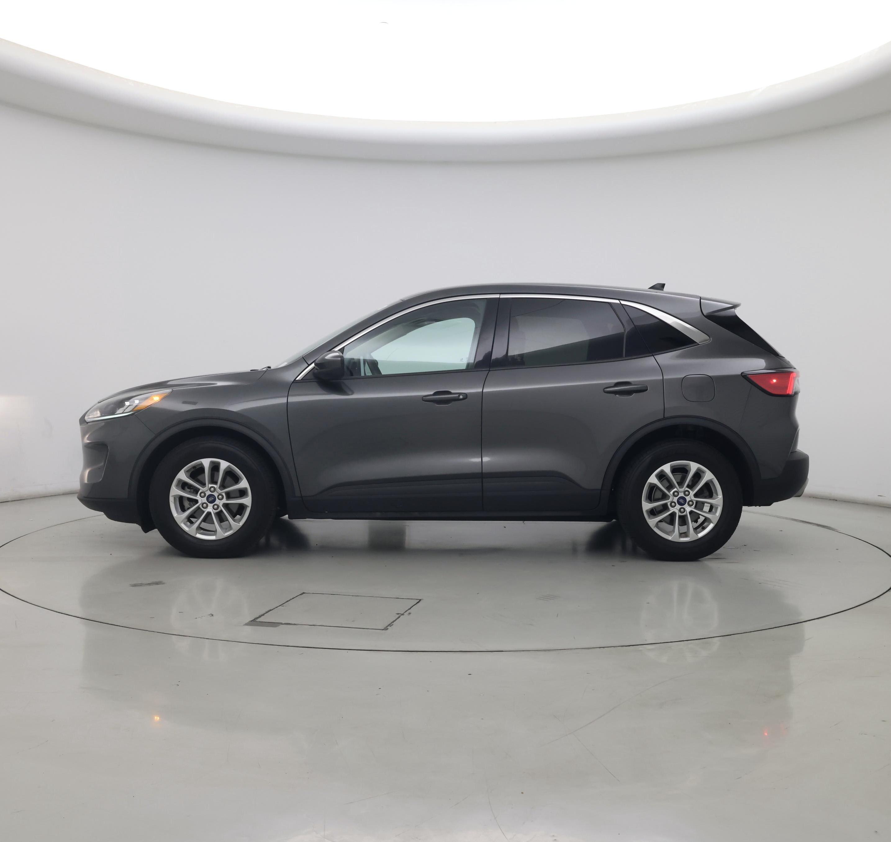 Thumbnail: 2020 Ford Escape - 3