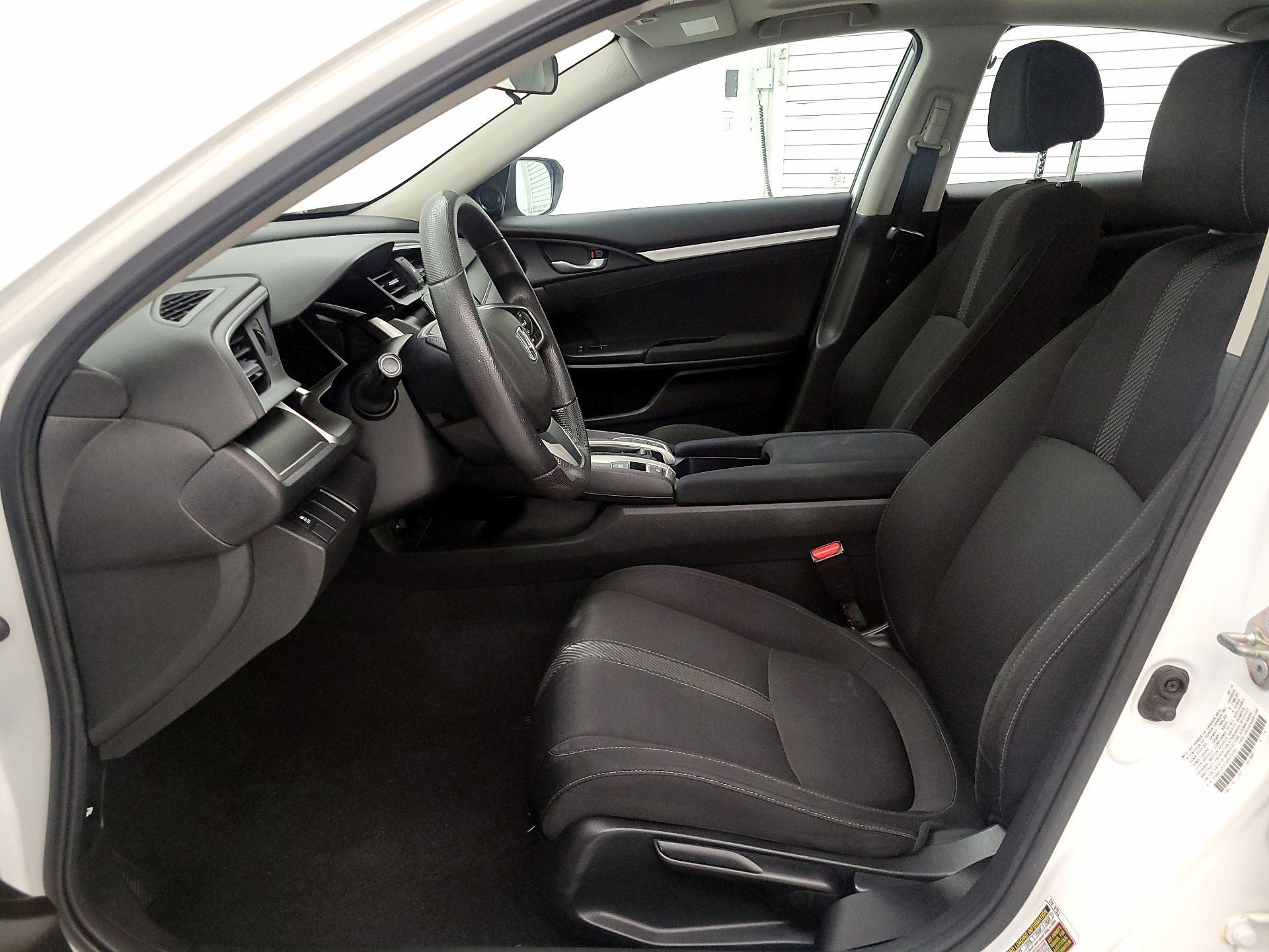 Thumbnail: 2016 Honda Civic - 11