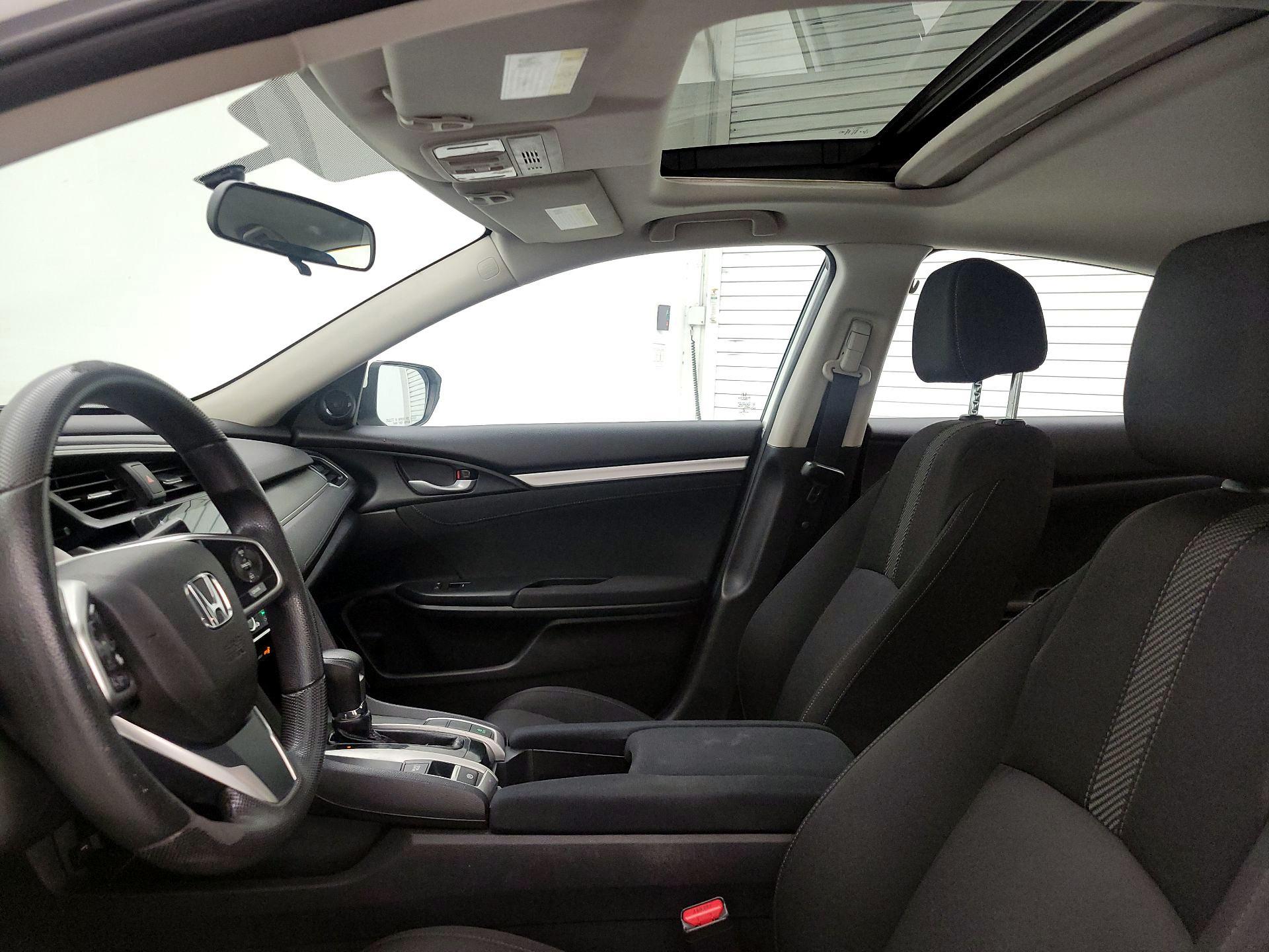 Thumbnail: 2016 Honda Civic - 19