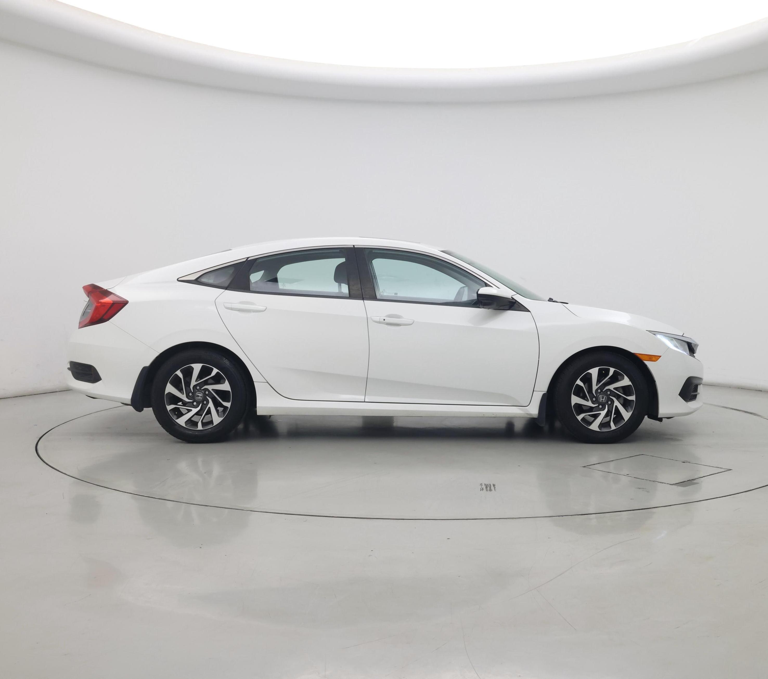 Thumbnail: 2016 Honda Civic - 7