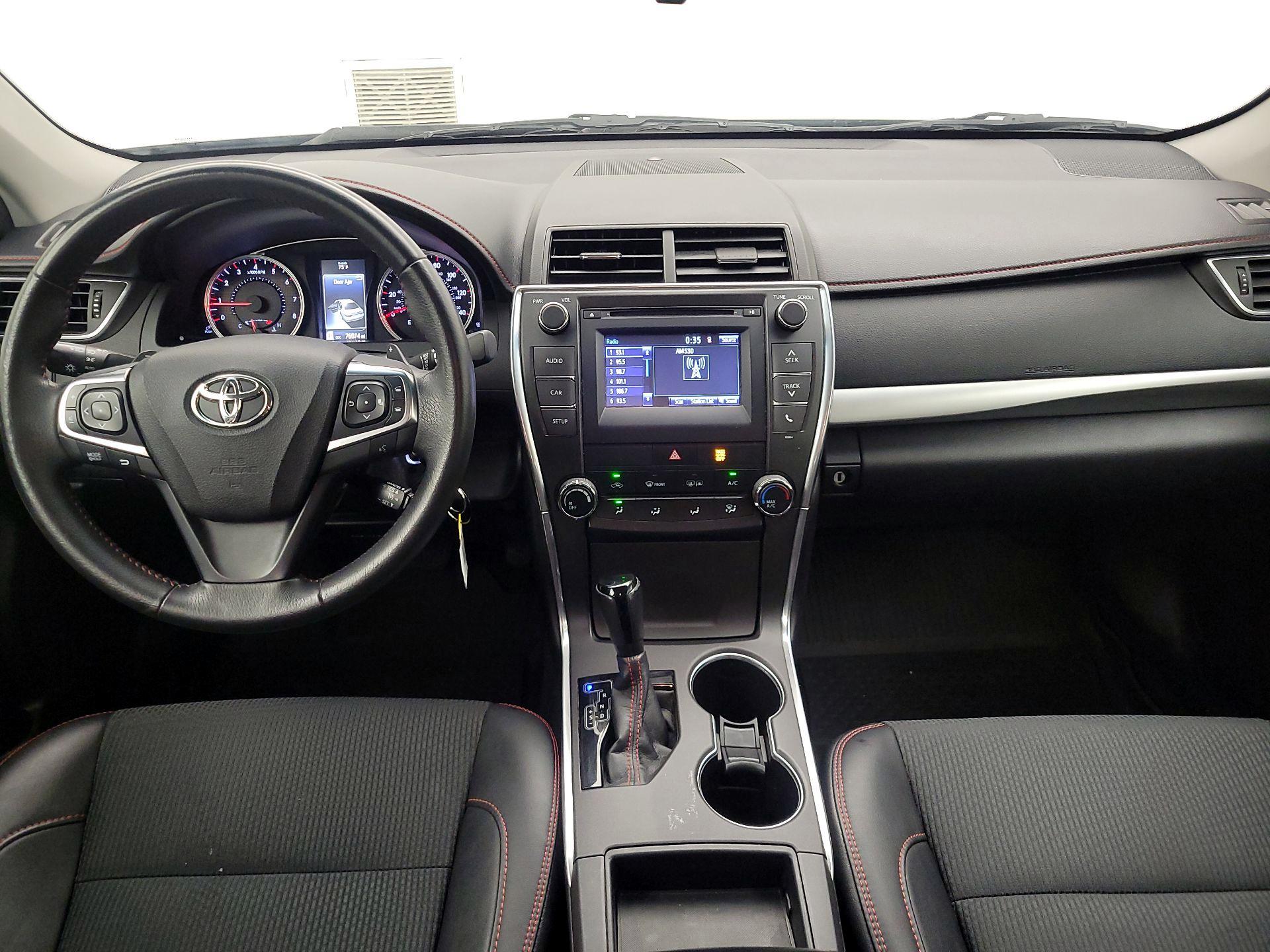 Thumbnail: 2017 Toyota Camry - 9