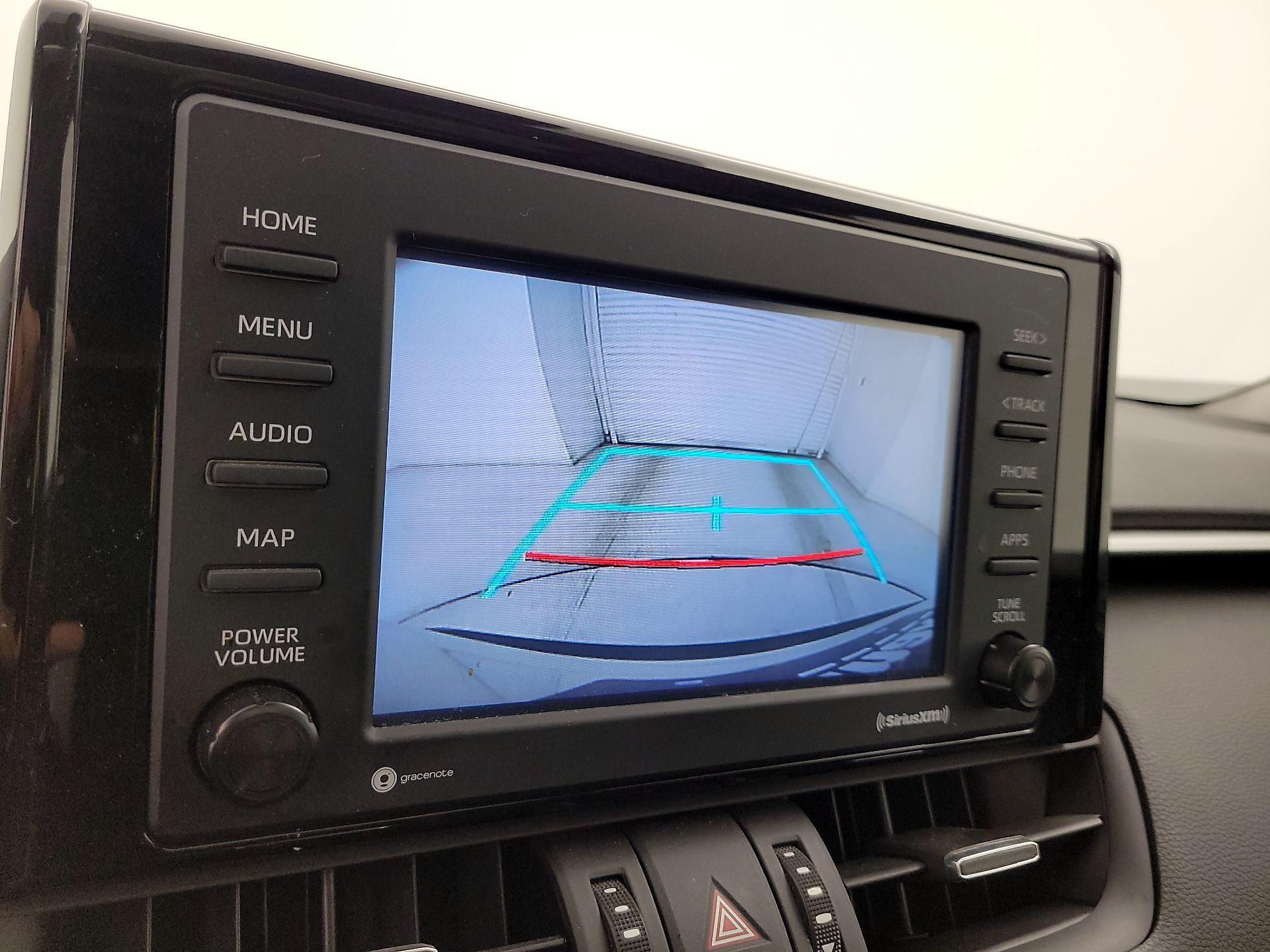 Thumbnail: 2022 Toyota RAV4 - 14