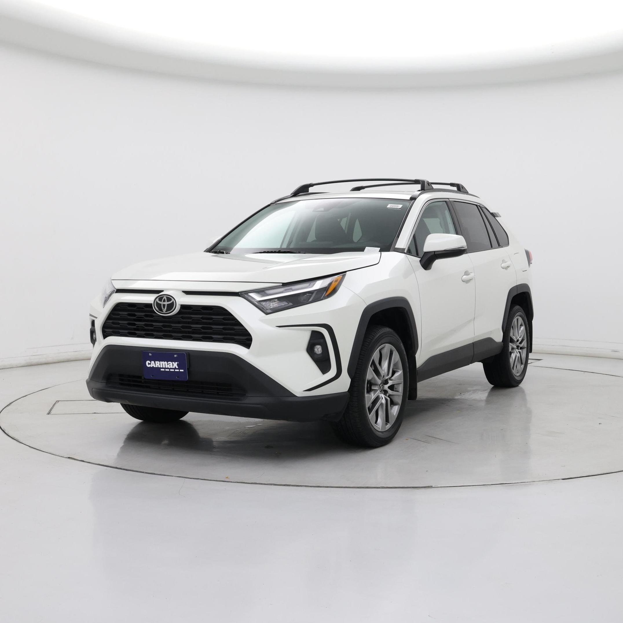 Thumbnail: 2022 Toyota RAV4 - 4
