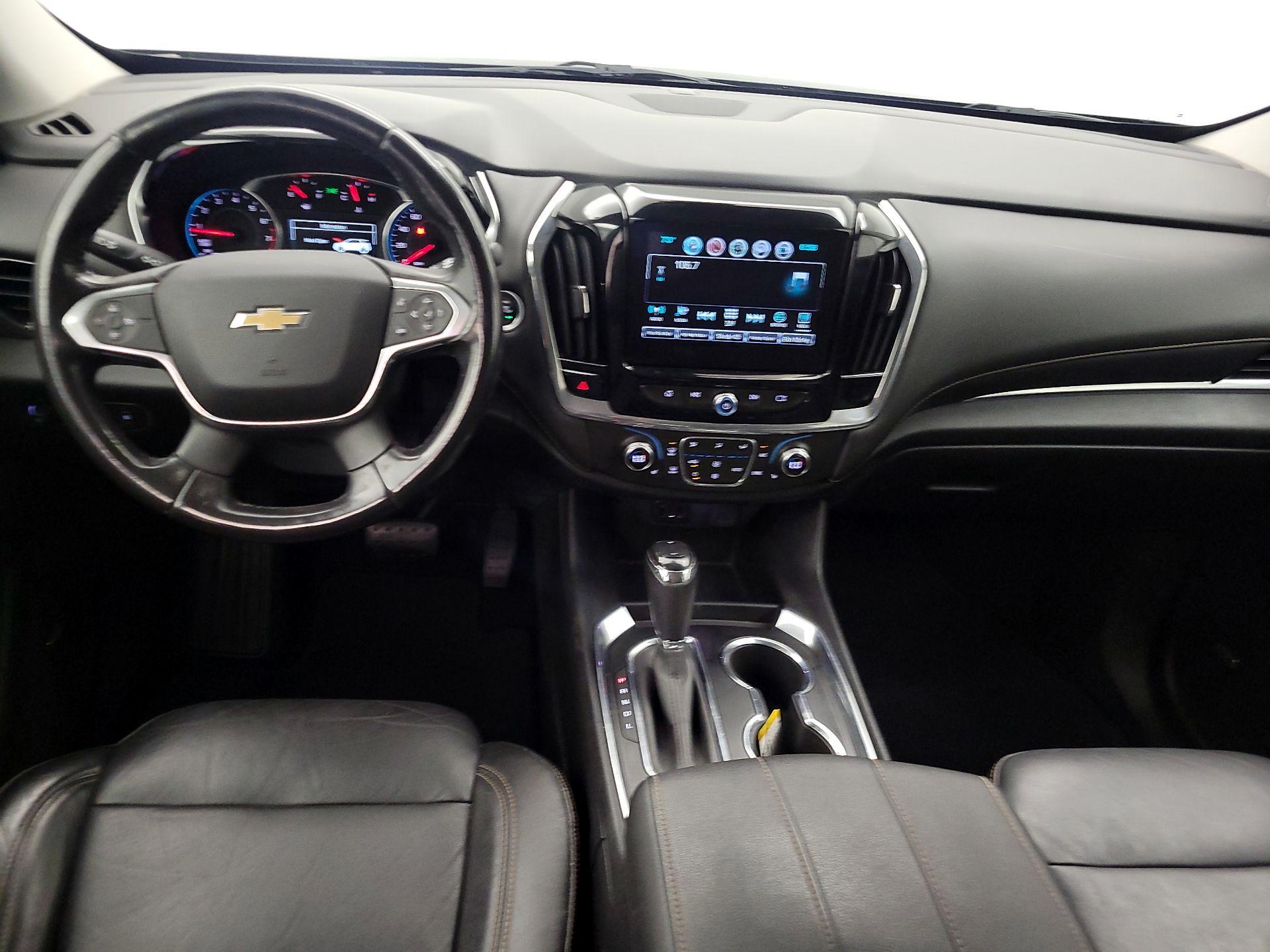 Thumbnail: 2018 Chevrolet Traverse - 9