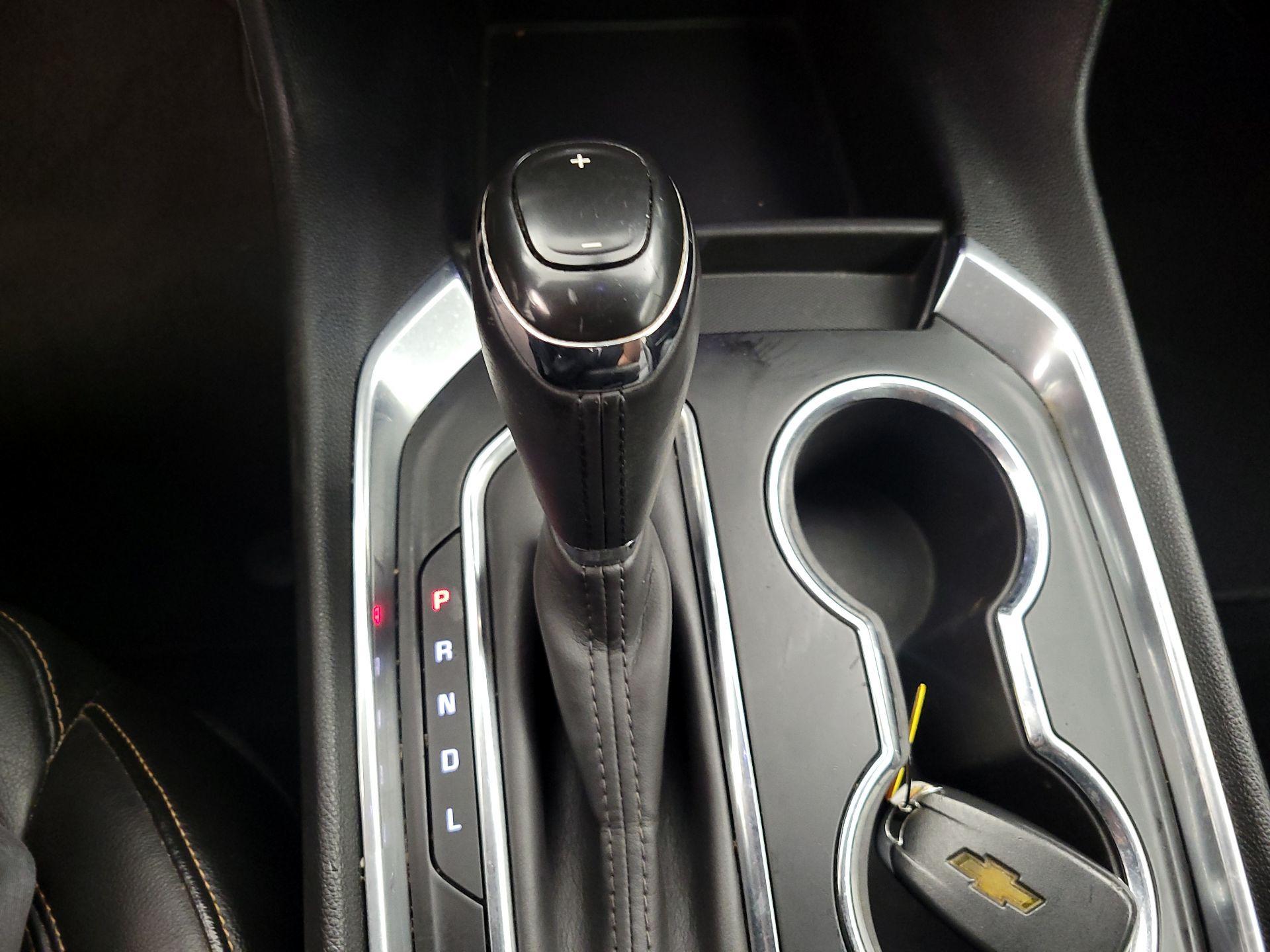 Thumbnail: 2018 Chevrolet Traverse - 17