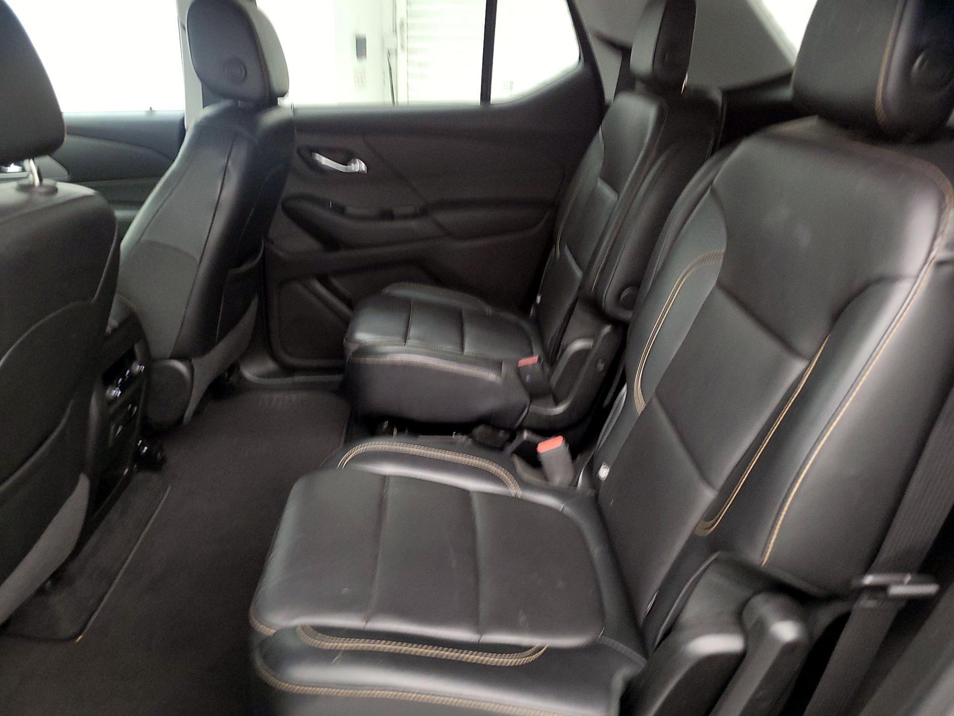 Thumbnail: 2018 Chevrolet Traverse - 19